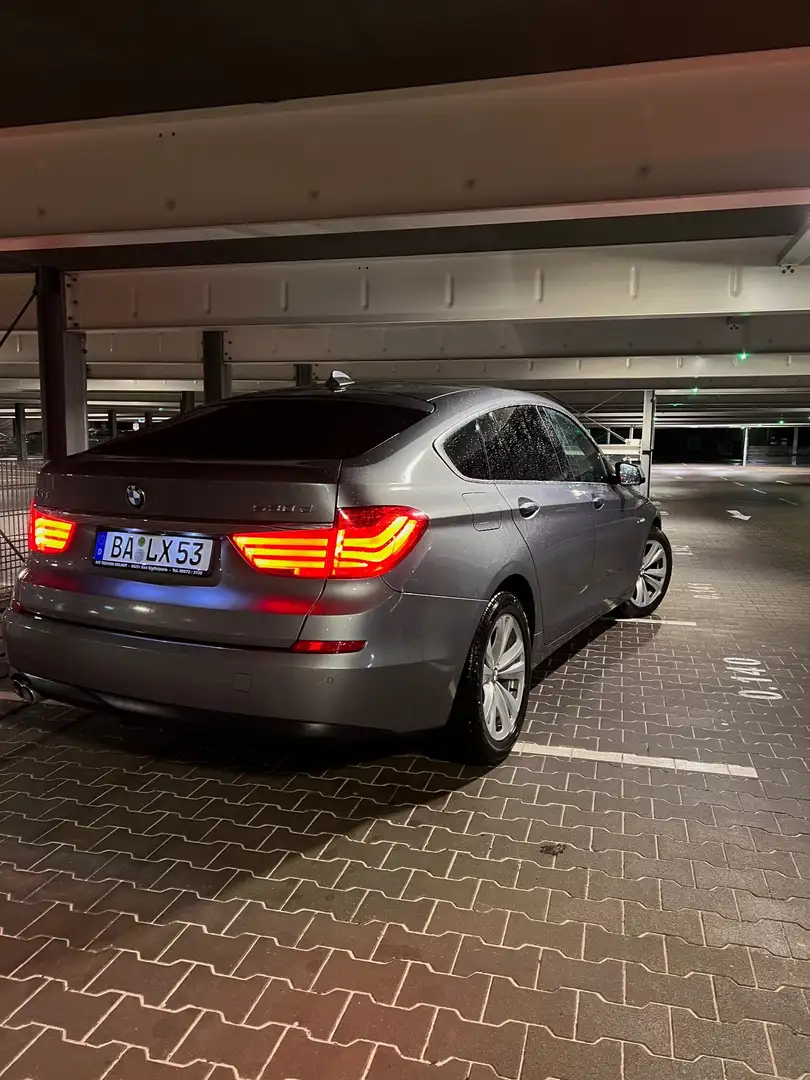 BMW 530 530d Gran Turismo Grau - 2