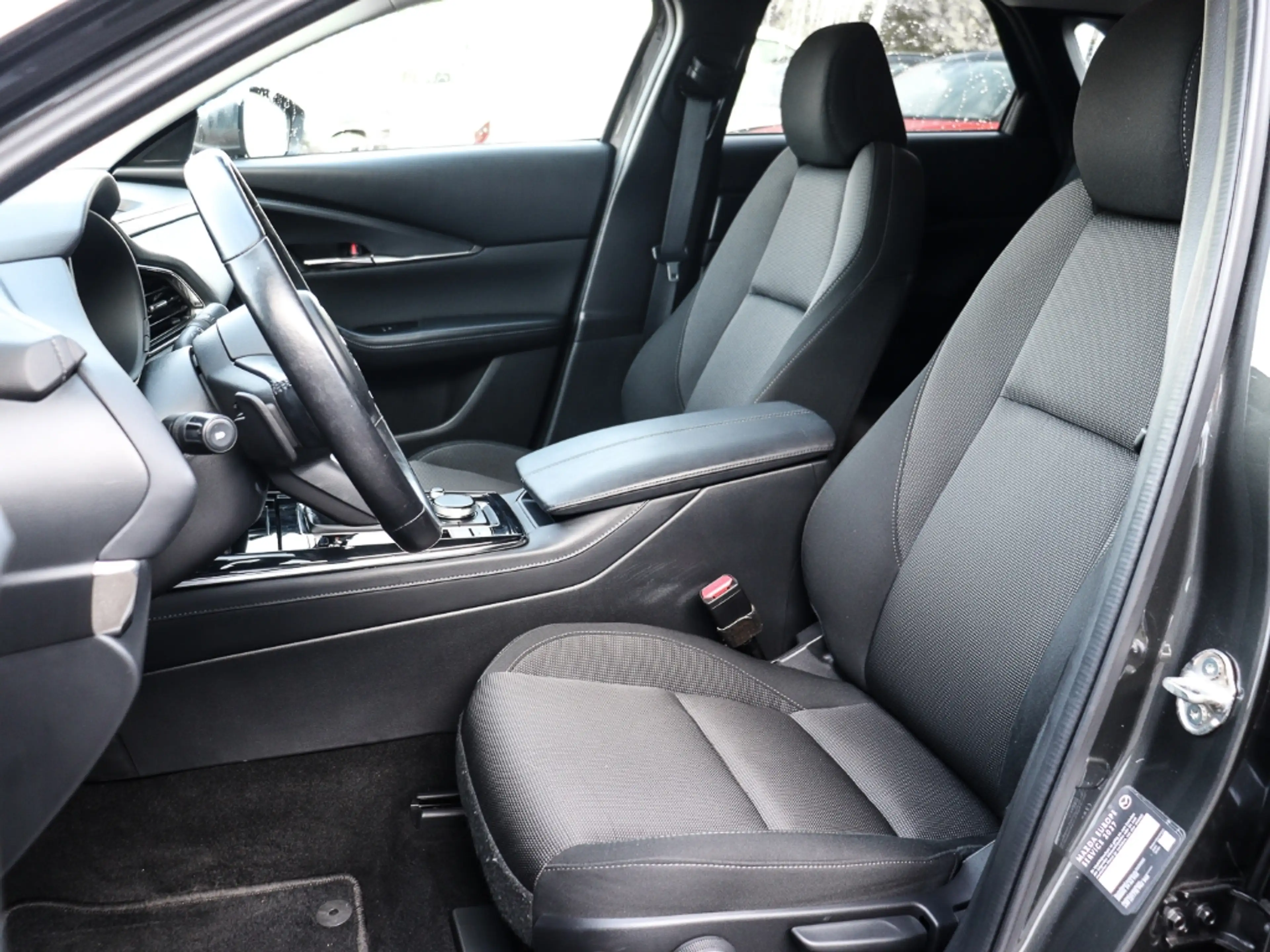 Mazda CX-30 SKYACTIV-G 2.0 M-Hybrid 6AG SELECTION A18 DES-P HU — photo 9