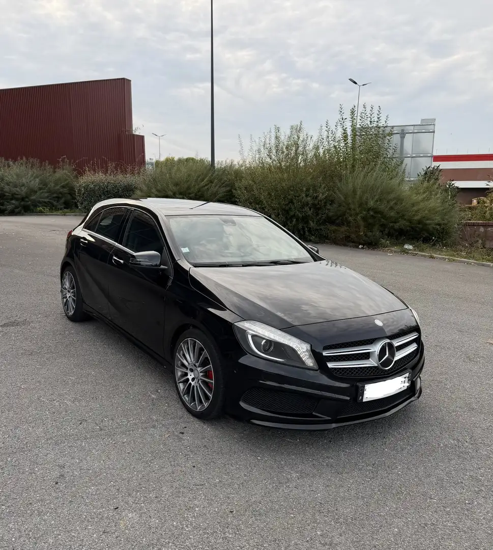 Mercedes-Benz A 180 Classe BlueEFFICIENCY Fascination - 1