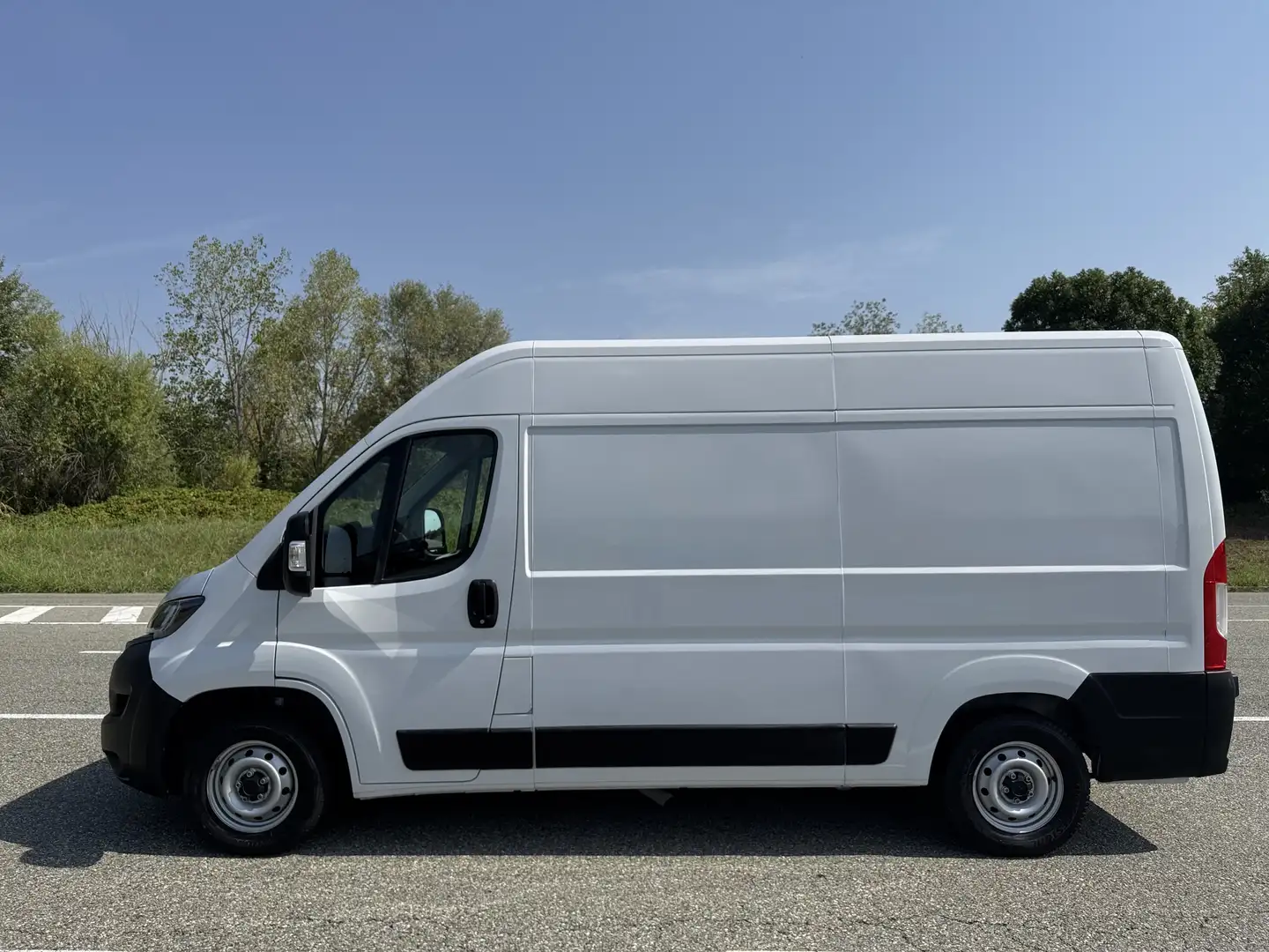 Fiat Ducato 33 MH2 2.2 MJT3 140 CV E6D-FIN Garanzia Ufficiale Bianco - 2