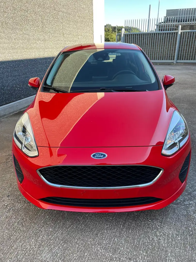 Ford Fiesta Fiesta VII 2017 5p 1.5 ecoblue Business 85cv Rouge - 2