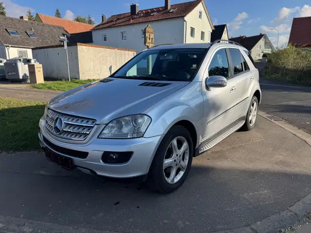 Mercedes-Benz ML 280 CDI TÜV 12/26 KLIMA WENIG KM