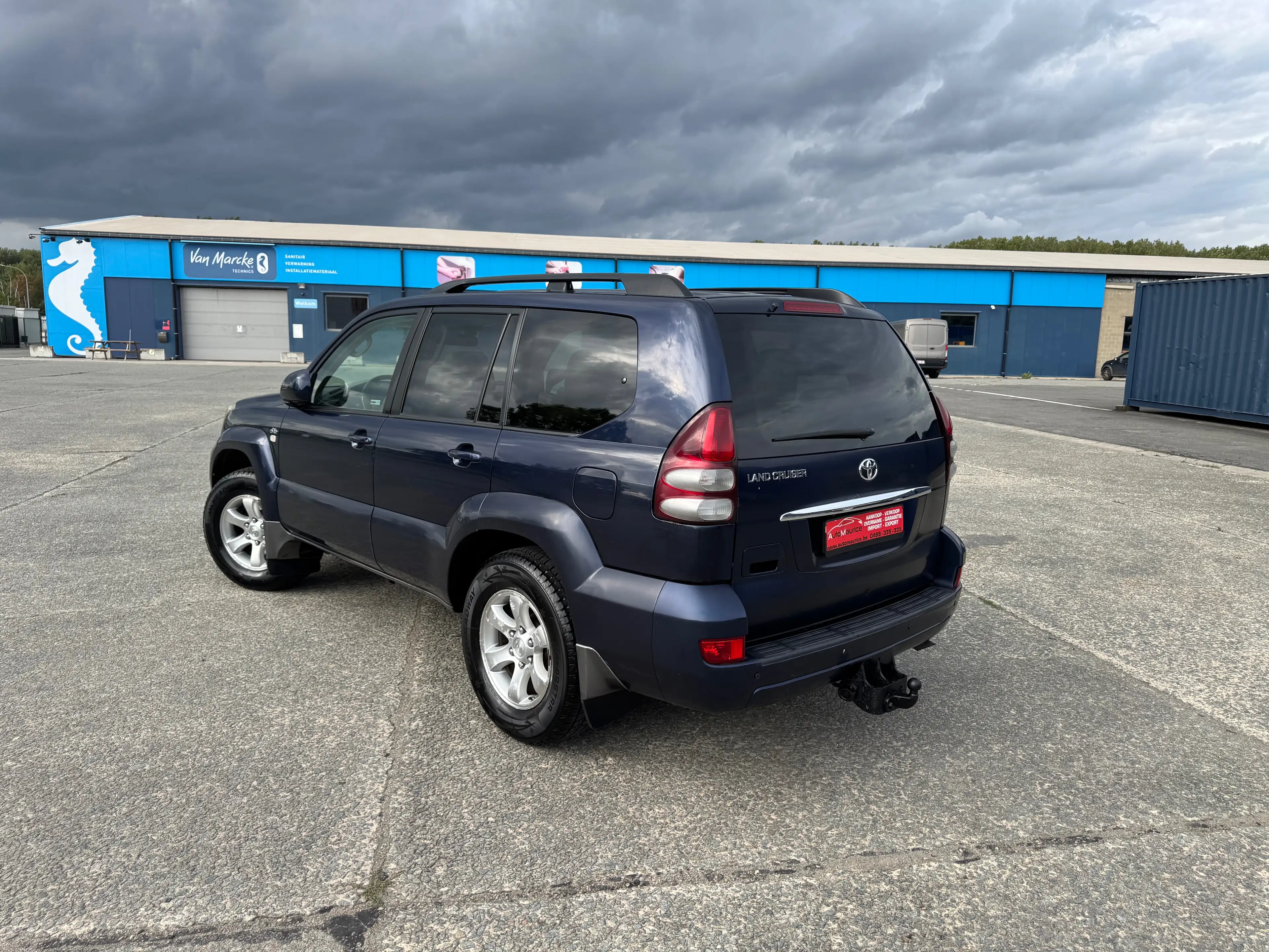 Toyota Land Cruiser 3.0 D-4D VIP / 7Place / Automaat / Export / Afrik Only — photo 3