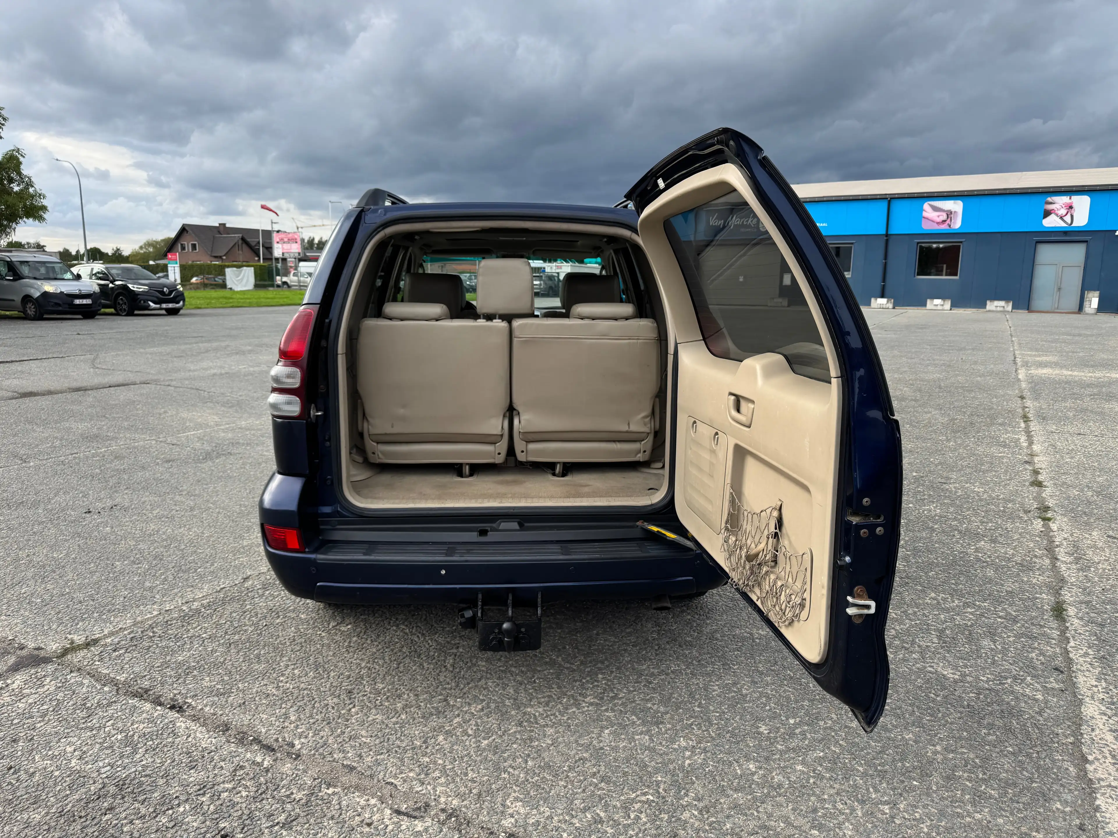 Toyota Land Cruiser 3.0 D-4D VIP / 7Place / Automaat / Export / Afrik Only — photo 10