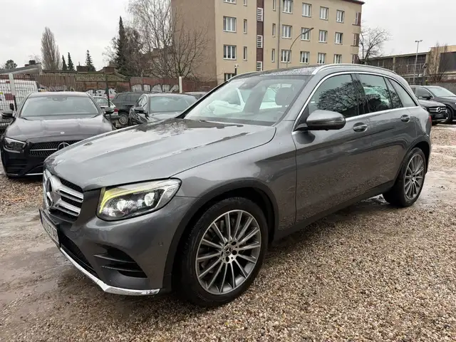 Mercedes-Benz GLC 250 d 4MATIC AMG Line*Panorama*360°Cam*