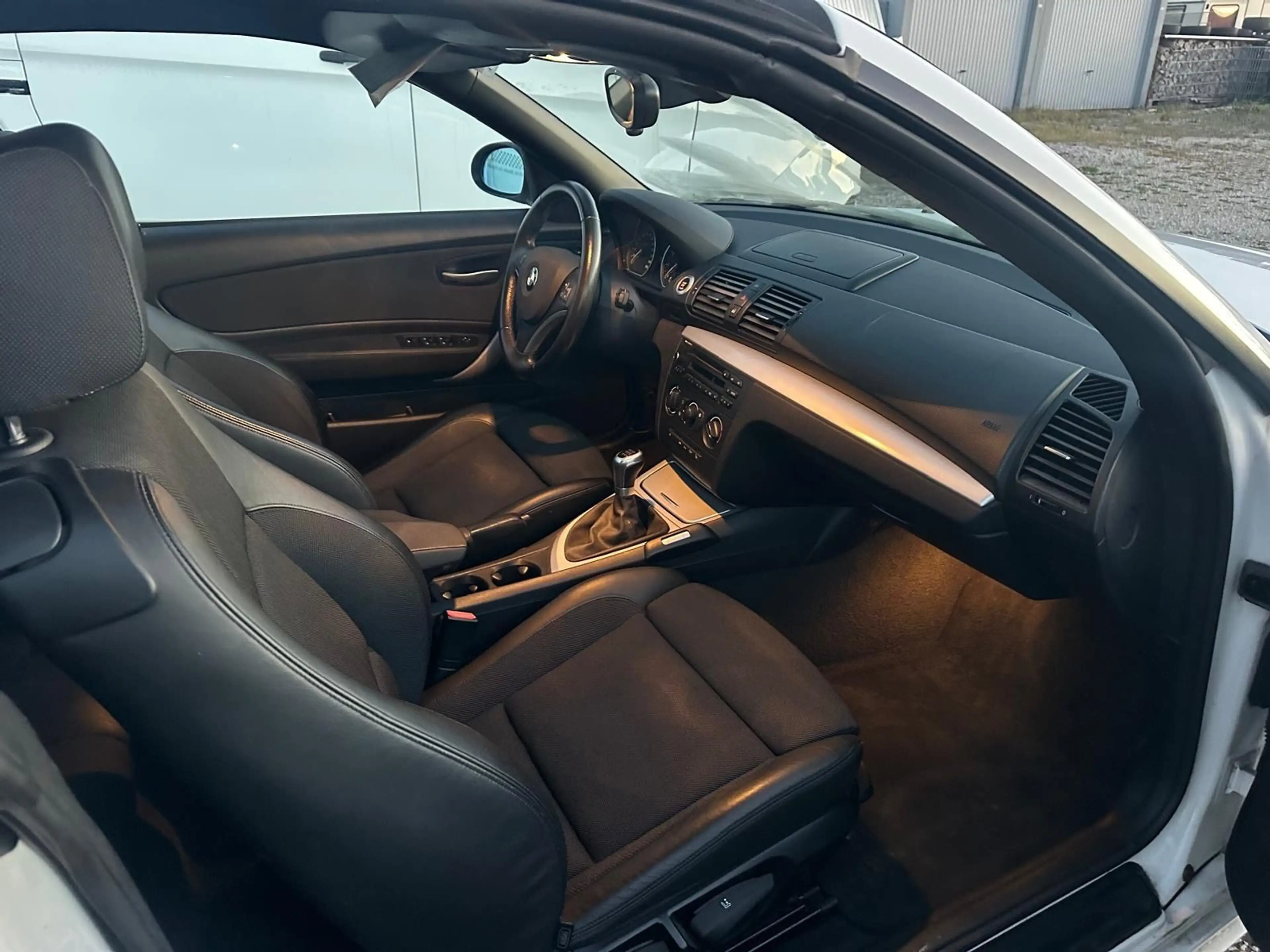 BMW 120 1 Cabrio  Klima Sitzheizung Tempomat Alurad — photo 11