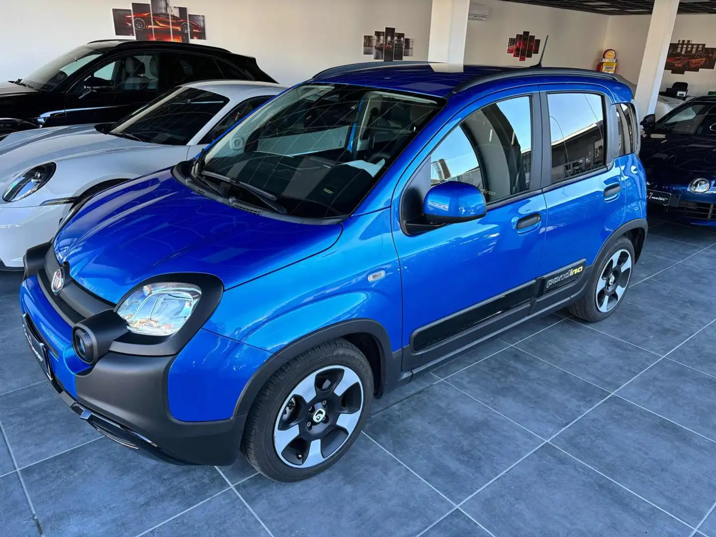 Fiat Panda 1.0 FireFly S&S Hybrid Pandina Bleu - 1