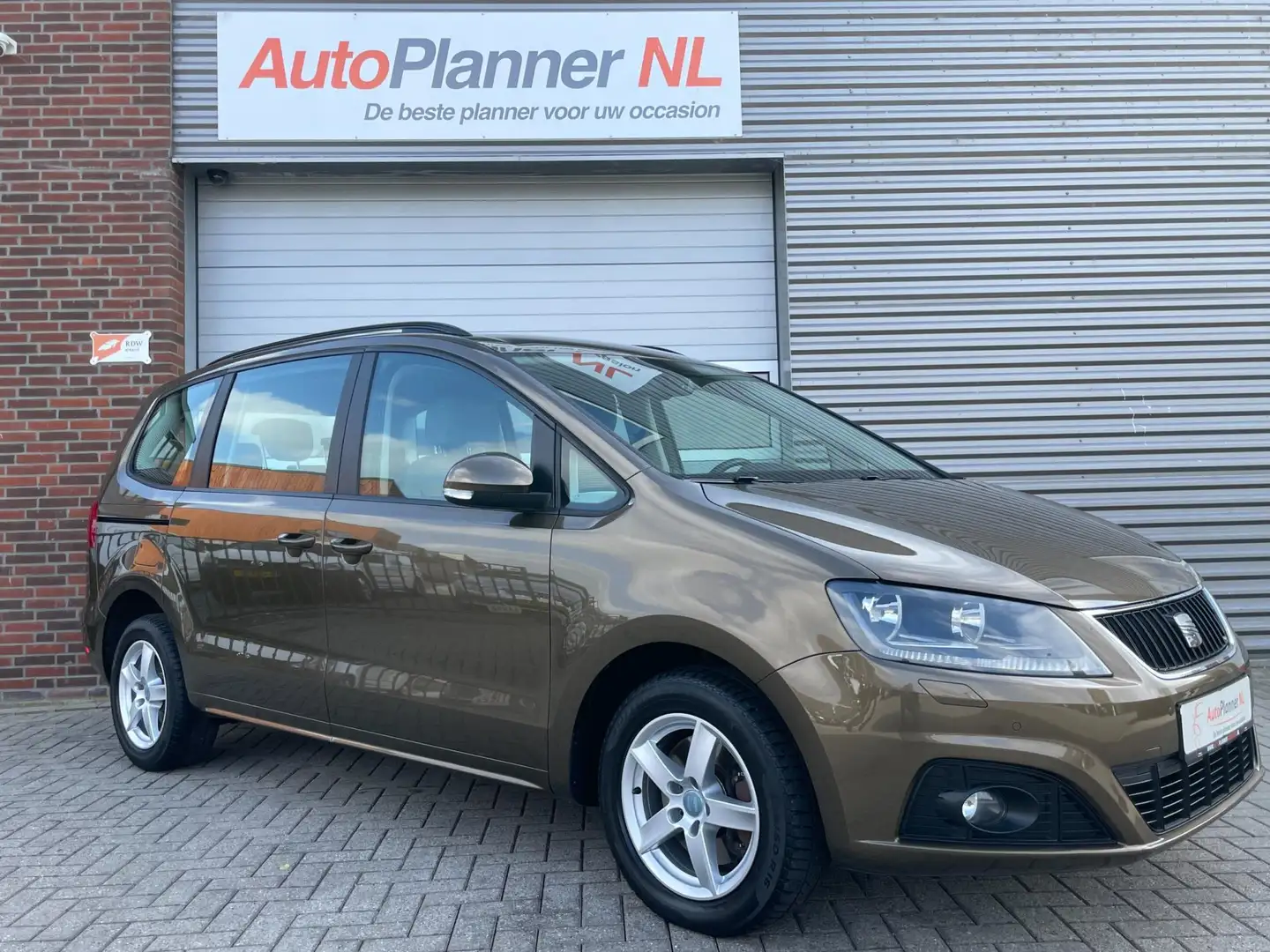 SEAT Alhambra 1.4 TSI Style! Clima! Cruise! Navi! 7-Persoons! Bruin - 1