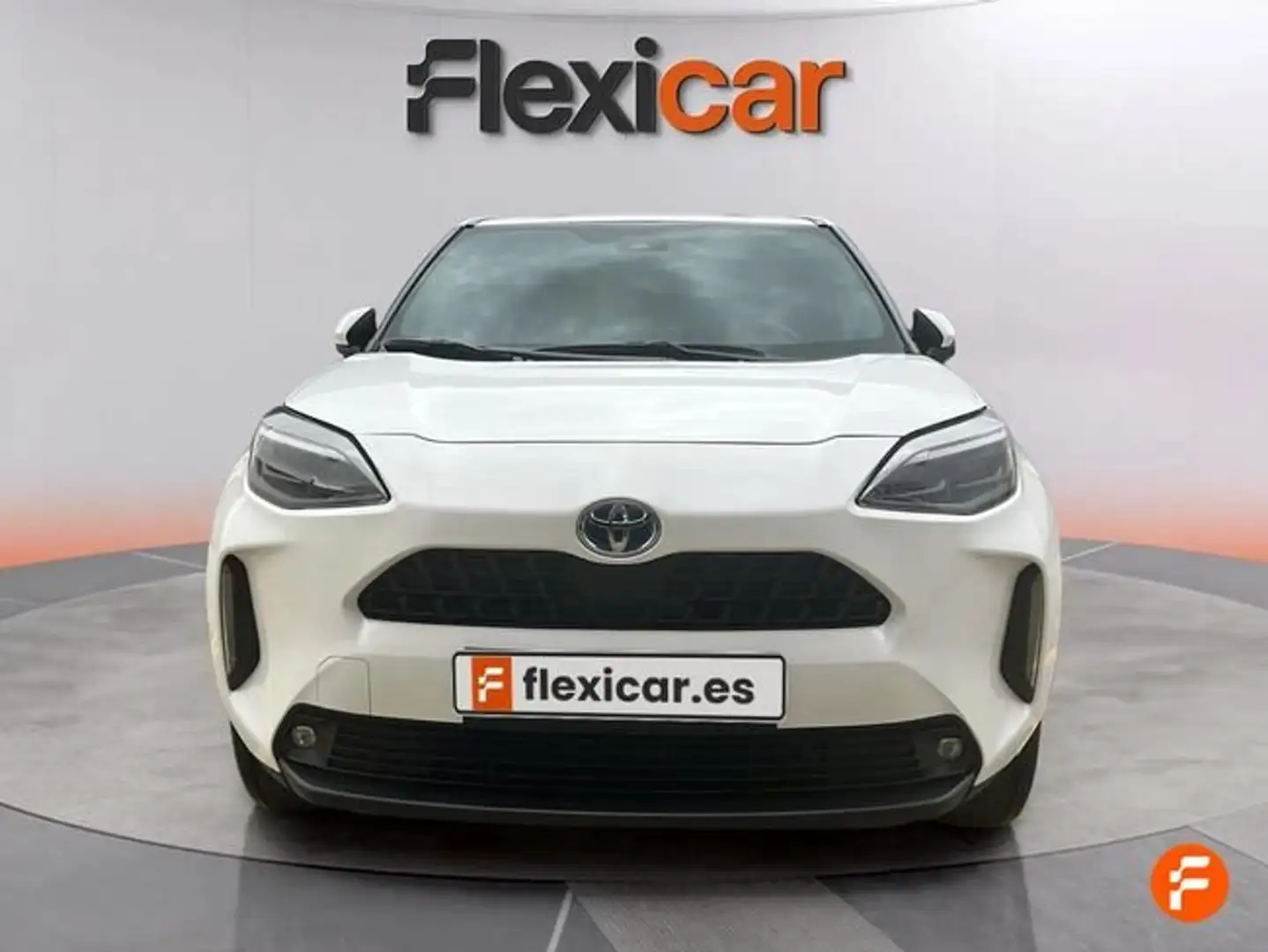 Toyota Yaris Cross 120H Active Tech Blanc - 2