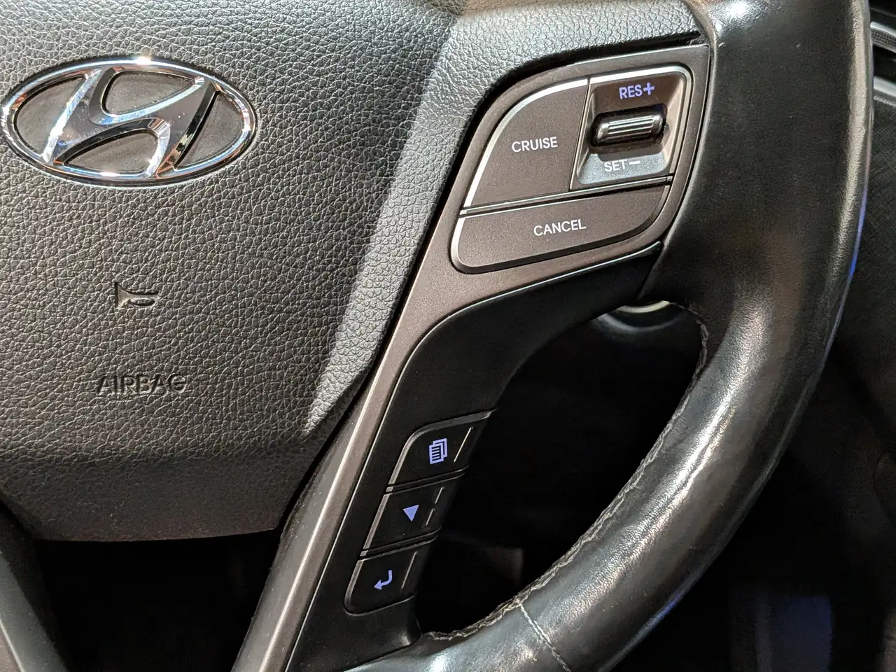 Hyundai SANTA FE fotografie Hyundai SANTA FE