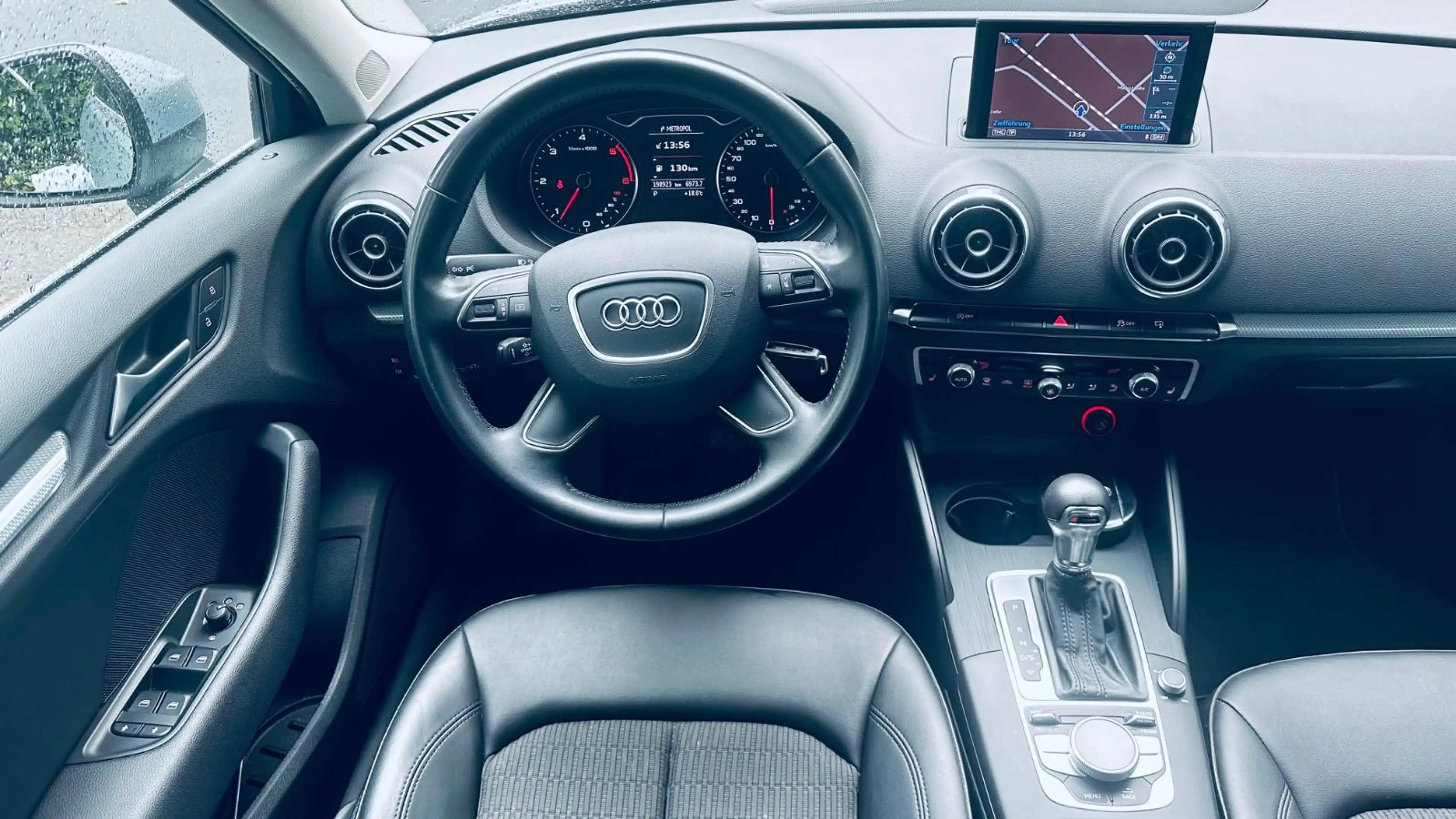 Audi A3 Sportback ambiente 1.6 TDI — photo 6