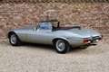 Jaguar E-Type V12 Roadster "Highly authentic" only 33.000 KM! Tw Gris - thumbnail 11