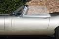 Jaguar E-Type V12 Roadster "Highly authentic" only 33.000 KM! Tw Gris - thumbnail 20