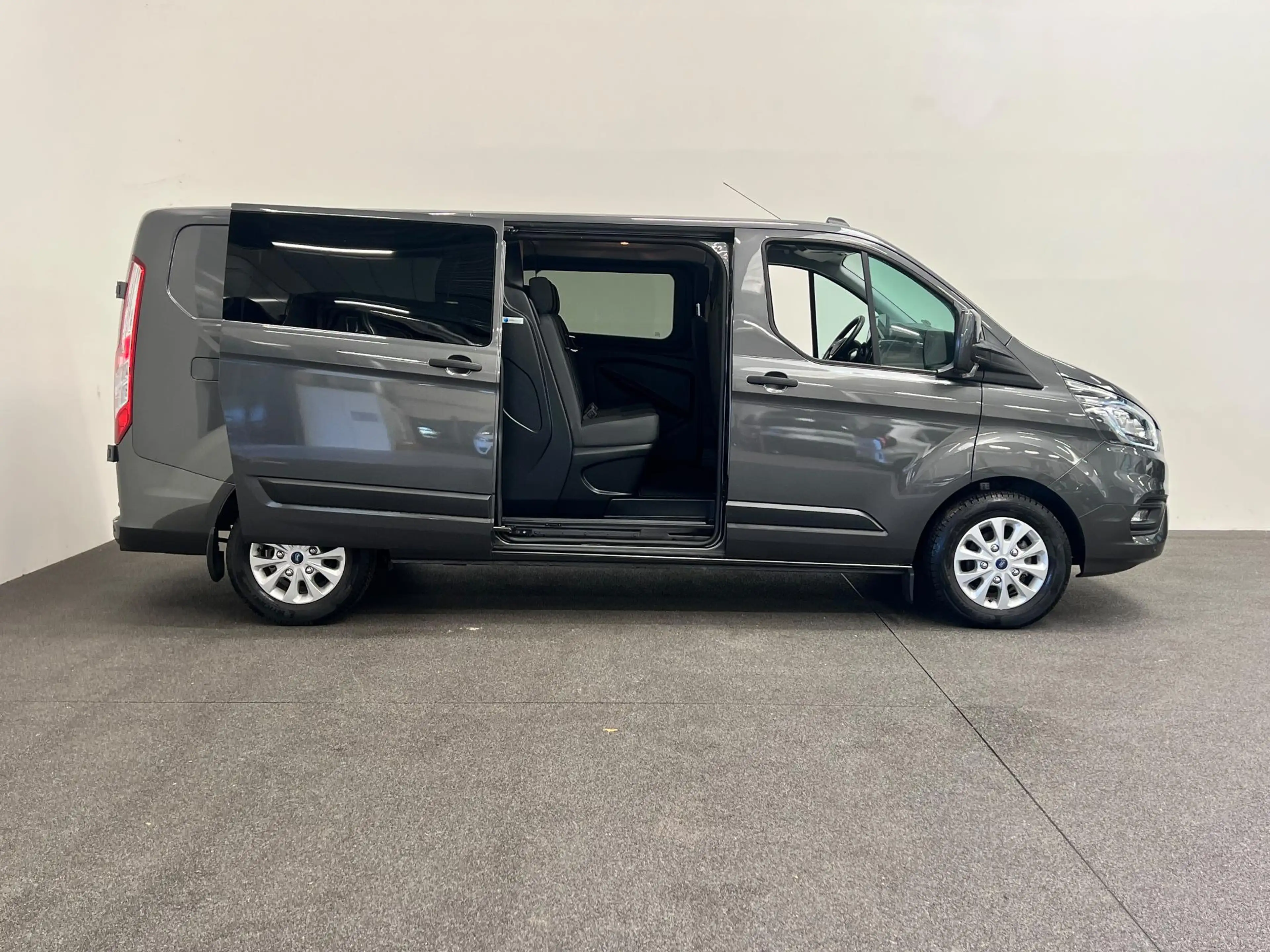 Ford Transit Custom 300 2.0 TDCI L2H1 Dubbele Cabine Trend Automaat Ai — photo 5