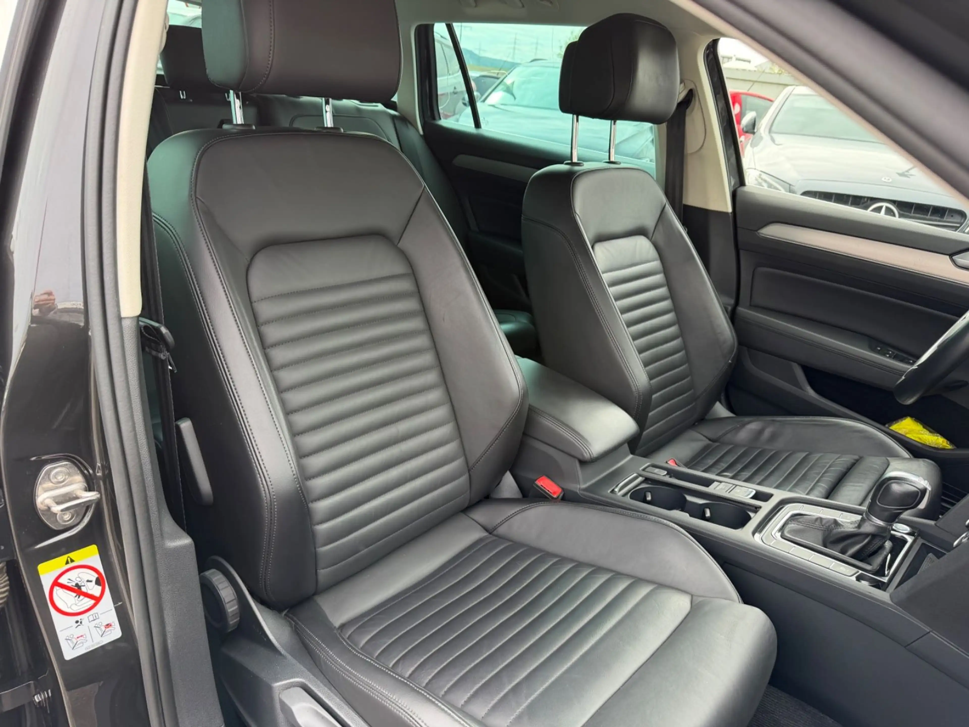 Volkswagen Passat Alltrack 4Moti DSG Leder Virtual Navi AHK — photo 8