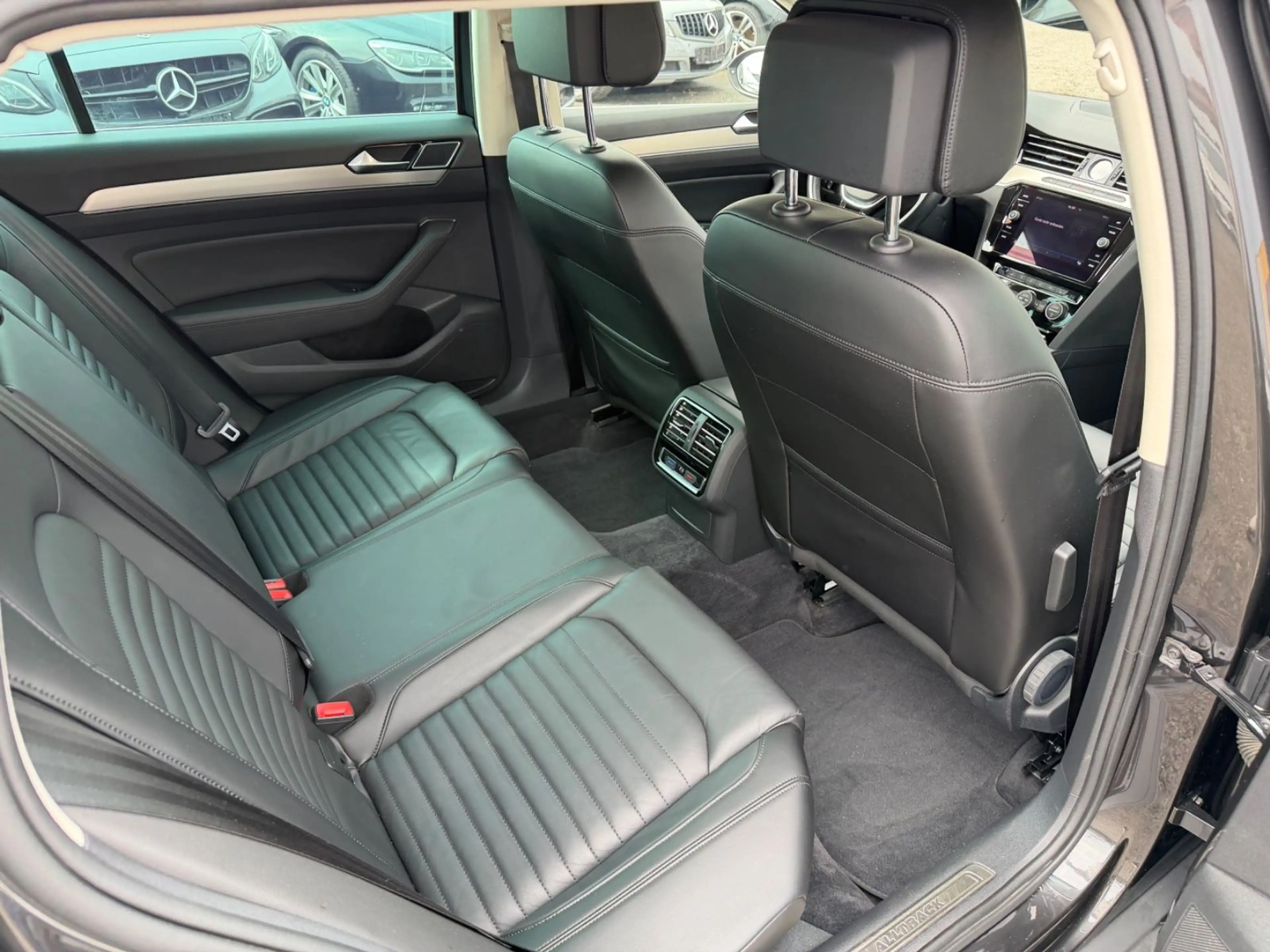 Volkswagen Passat Alltrack 4Moti DSG Leder Virtual Navi AHK — photo 14