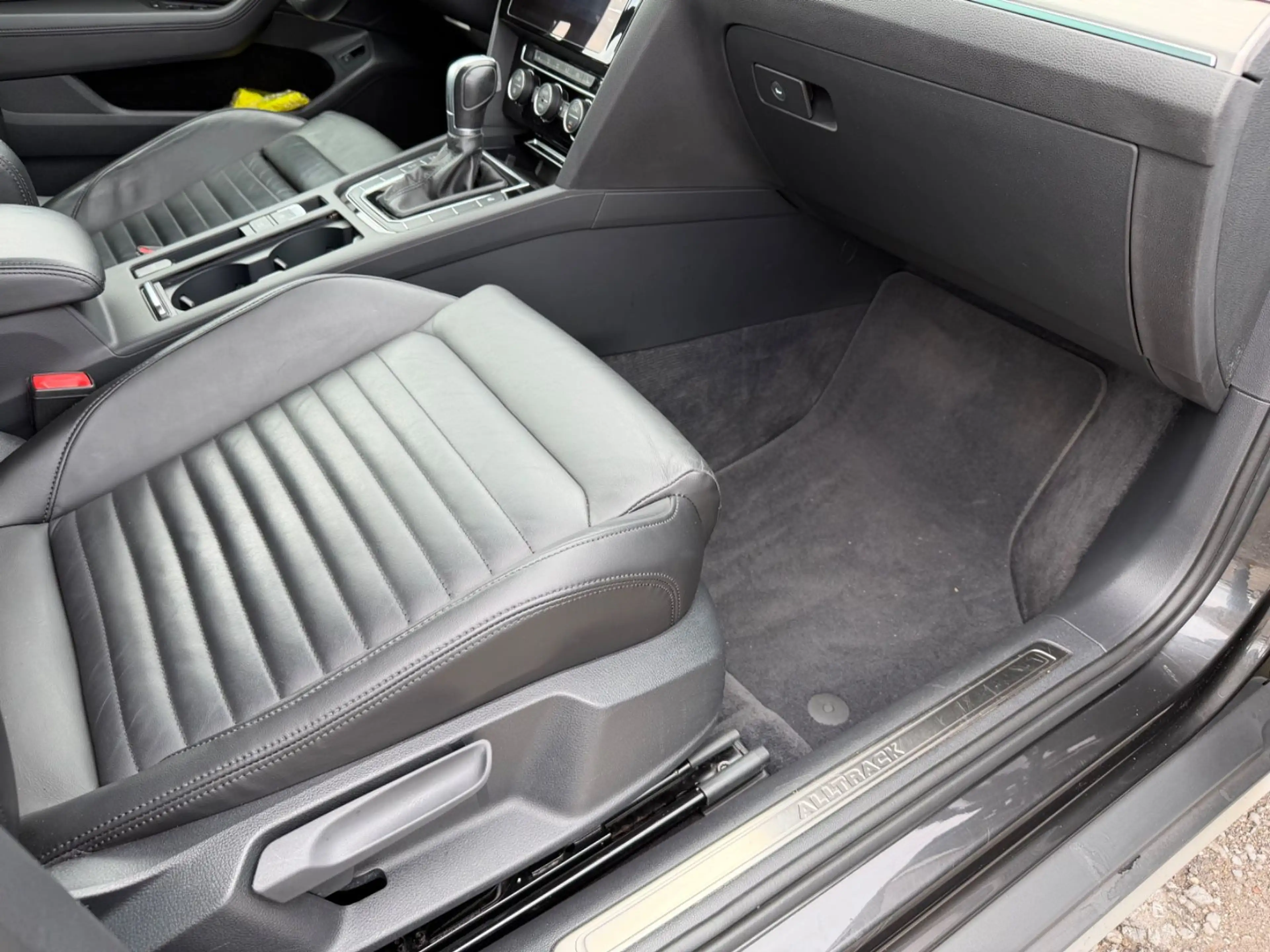 Volkswagen Passat Alltrack 4Moti DSG Leder Virtual Navi AHK — photo 7
