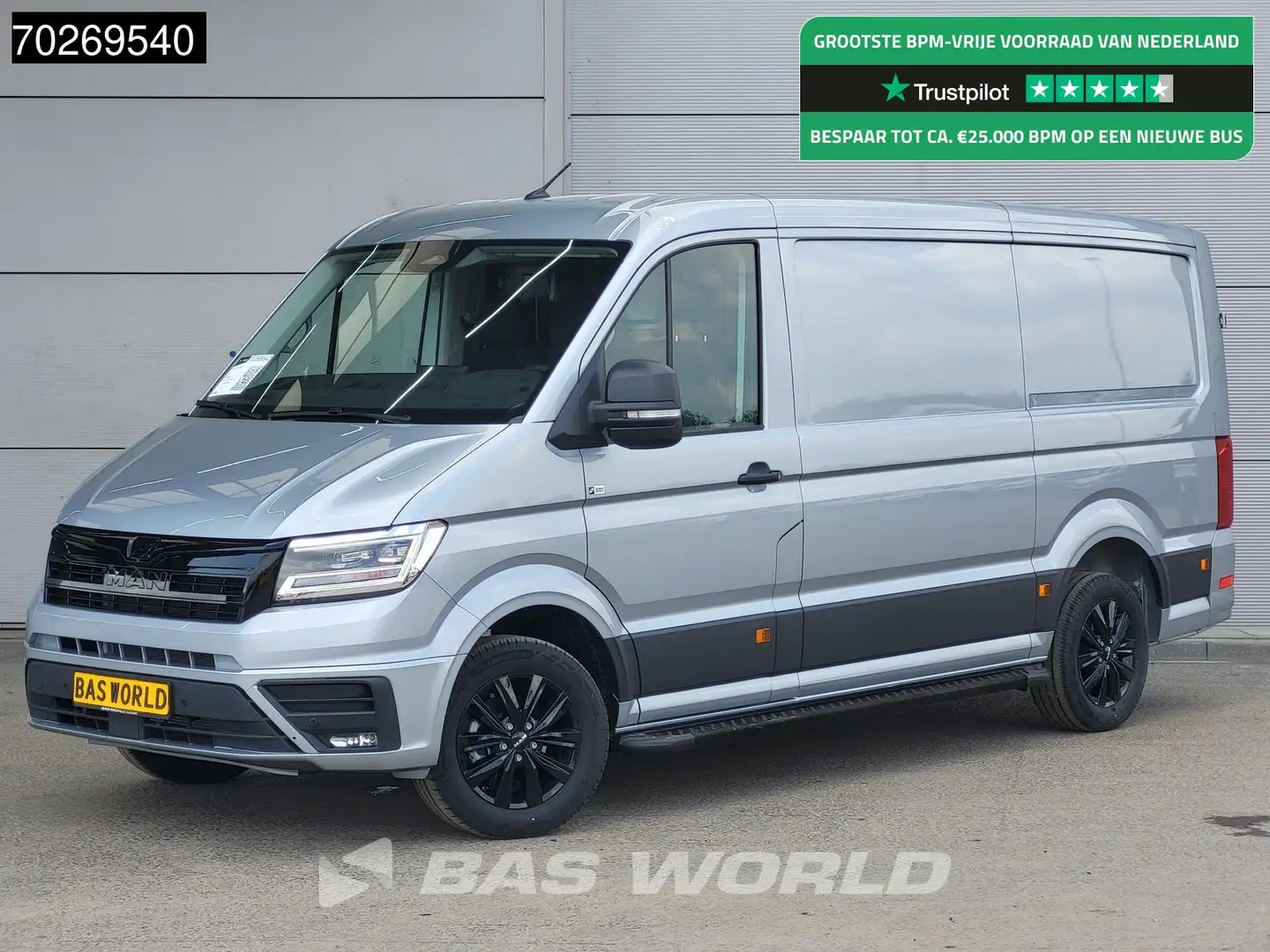 MAN TGE 3.180 Automaat 2025 Black Edition model Facelift L Stříbrná - 1