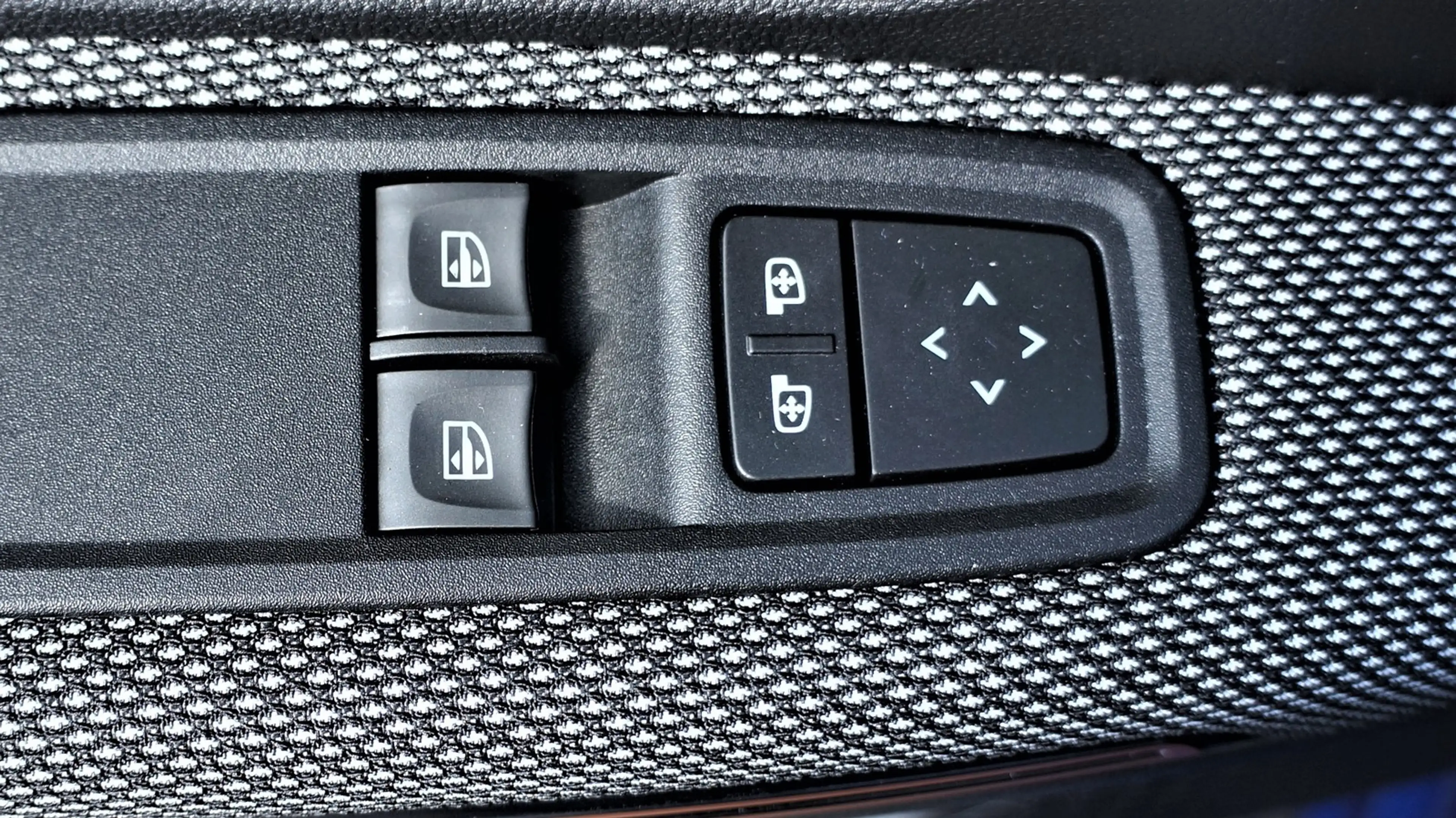 Dacia Sandero III Stepway Expression AUTOMATIK NAV+Einparkhilfe+ — photo 17