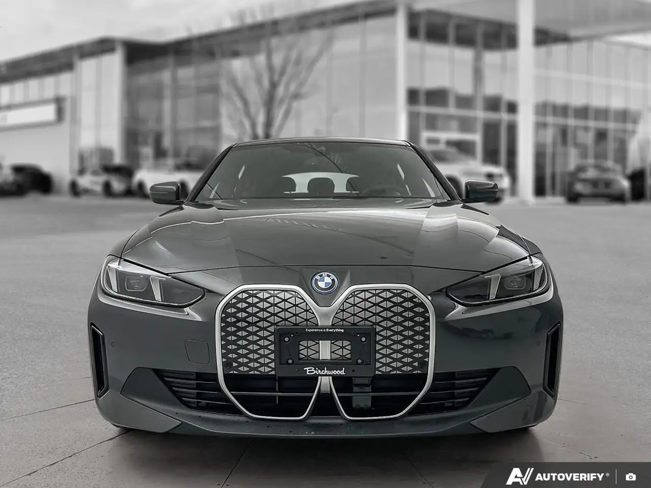 BMW i4 снимка BMW i4