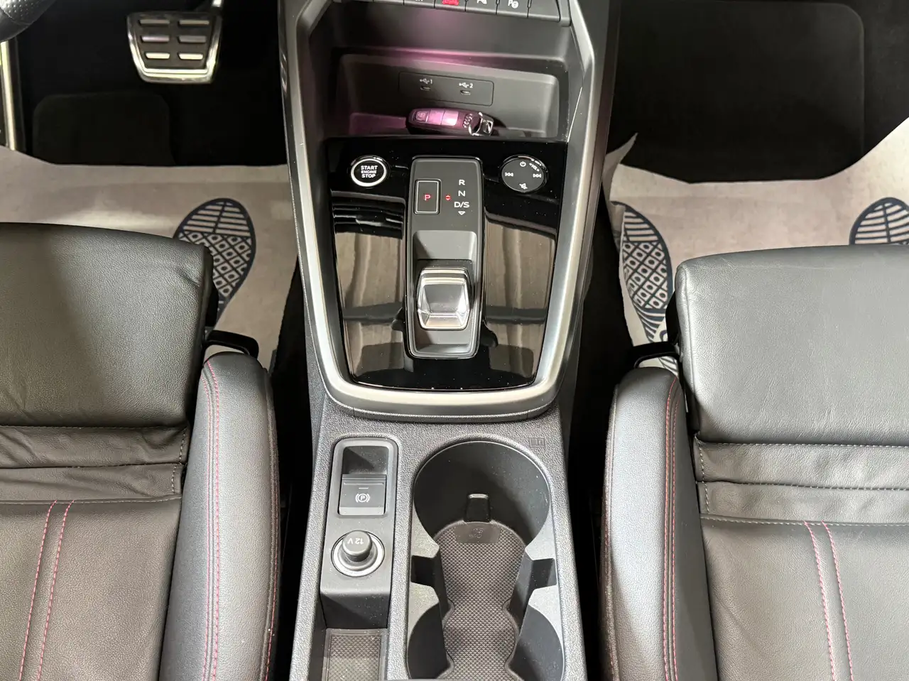 Audi A3 Sportback MHEV 30 TFSI e 3XS-LINE S tronic*INTERIEUR S3*BOITE AUTO*, миниатюра 26