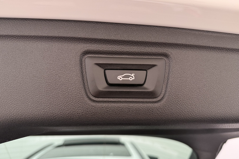 BMW 330 3-serie Touring 330e M-Sport Pano-dak Camera Leder — photo 14