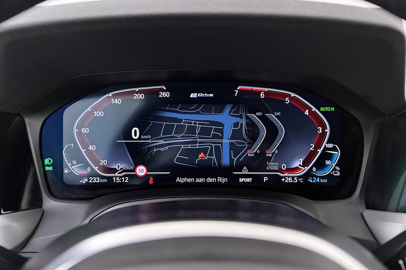 BMW 330 3-serie Touring 330e M-Sport Pano-dak Camera Leder — photo 20