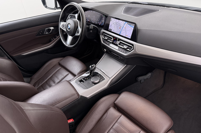 BMW 330 3-serie Touring 330e M-Sport Pano-dak Camera Leder — photo 16