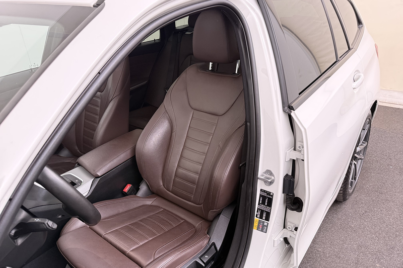 BMW 330 3-serie Touring 330e M-Sport Pano-dak Camera Leder — photo 9