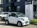 smart forTwo electric drive Coupe EQ SCHNELLLADEFUNK. Blanco - thumbnail 1