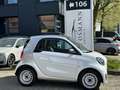 smart forTwo electric drive Coupe EQ SCHNELLLADEFUNK. Blanc - thumbnail 2