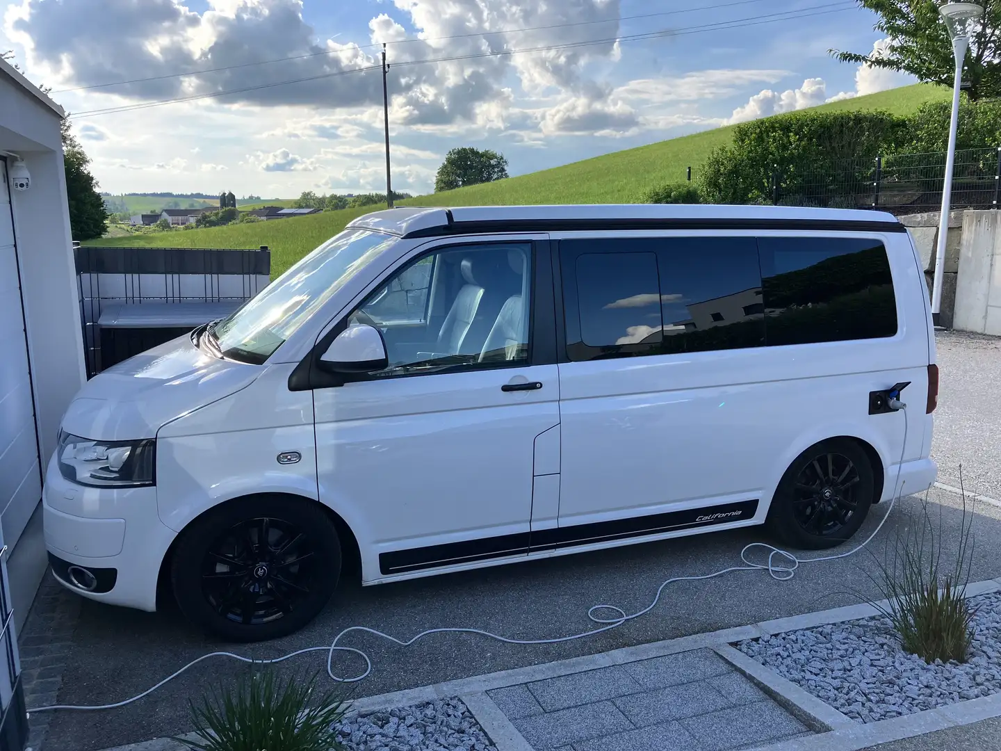 Volkswagen T5 California Comfortline, Küche, DSG, Automatik, Leder, Camper Weiß - 2