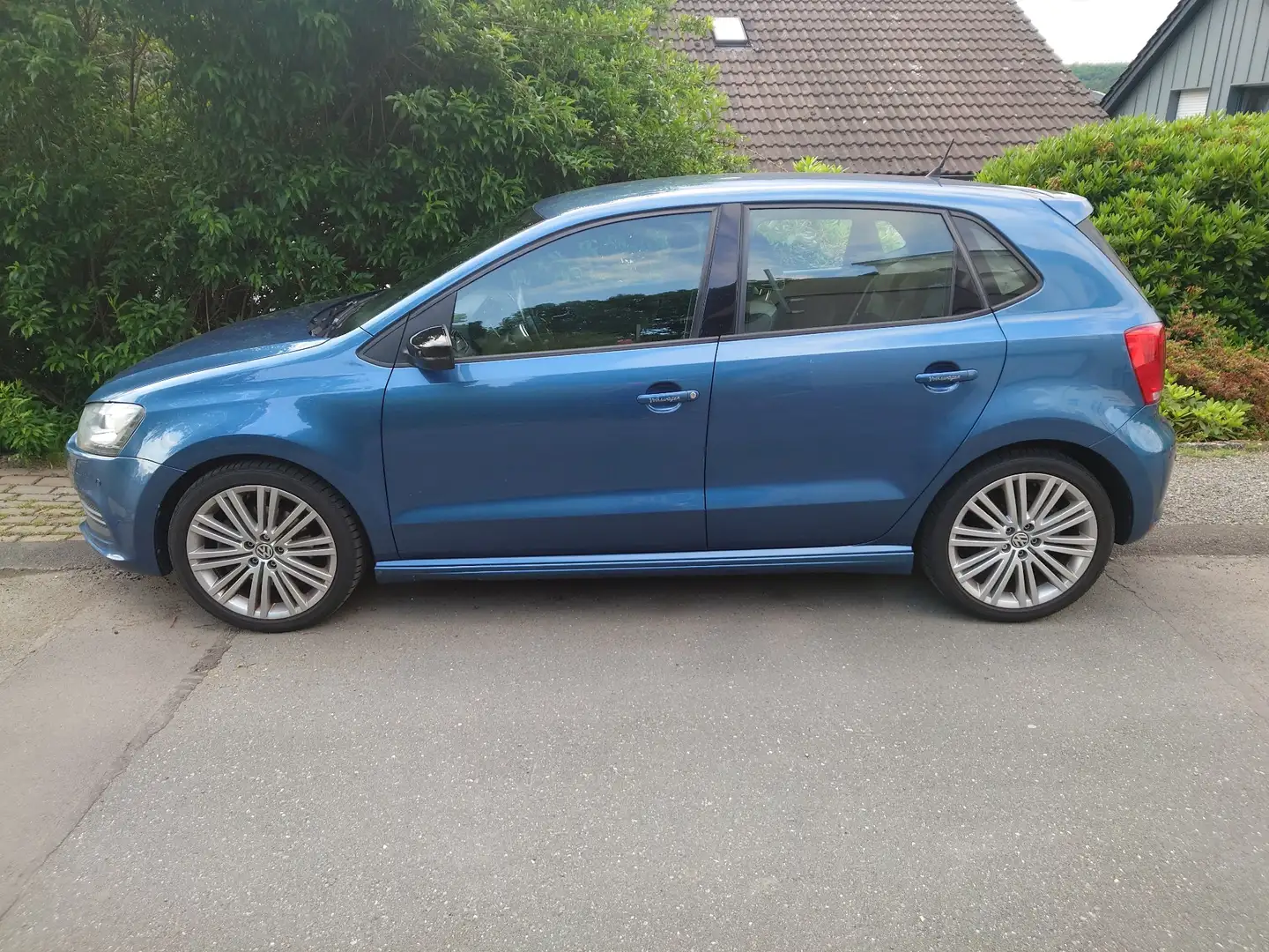 Volkswagen Polo 1.4 TSI ACT Blue GT - 2