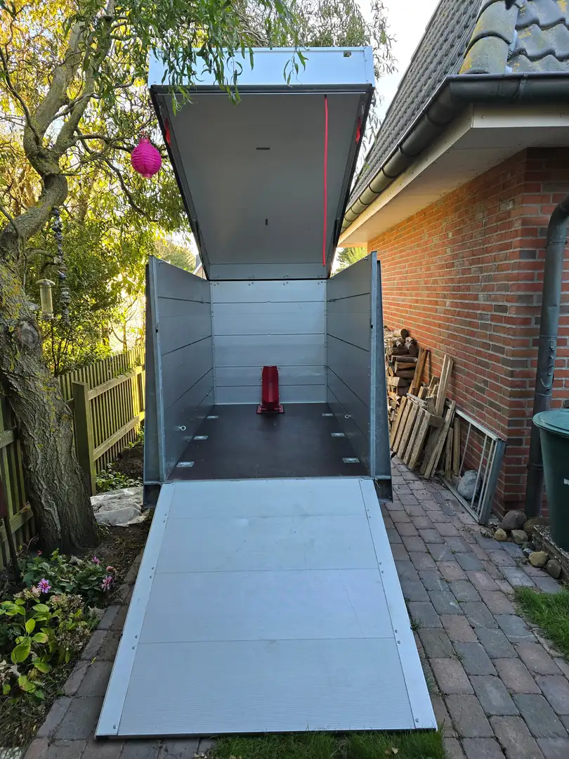 Trailer-Anhänger Anssems GTB VT3, Alu Koffer, Rampe, Motorradwippe Silber - 1
