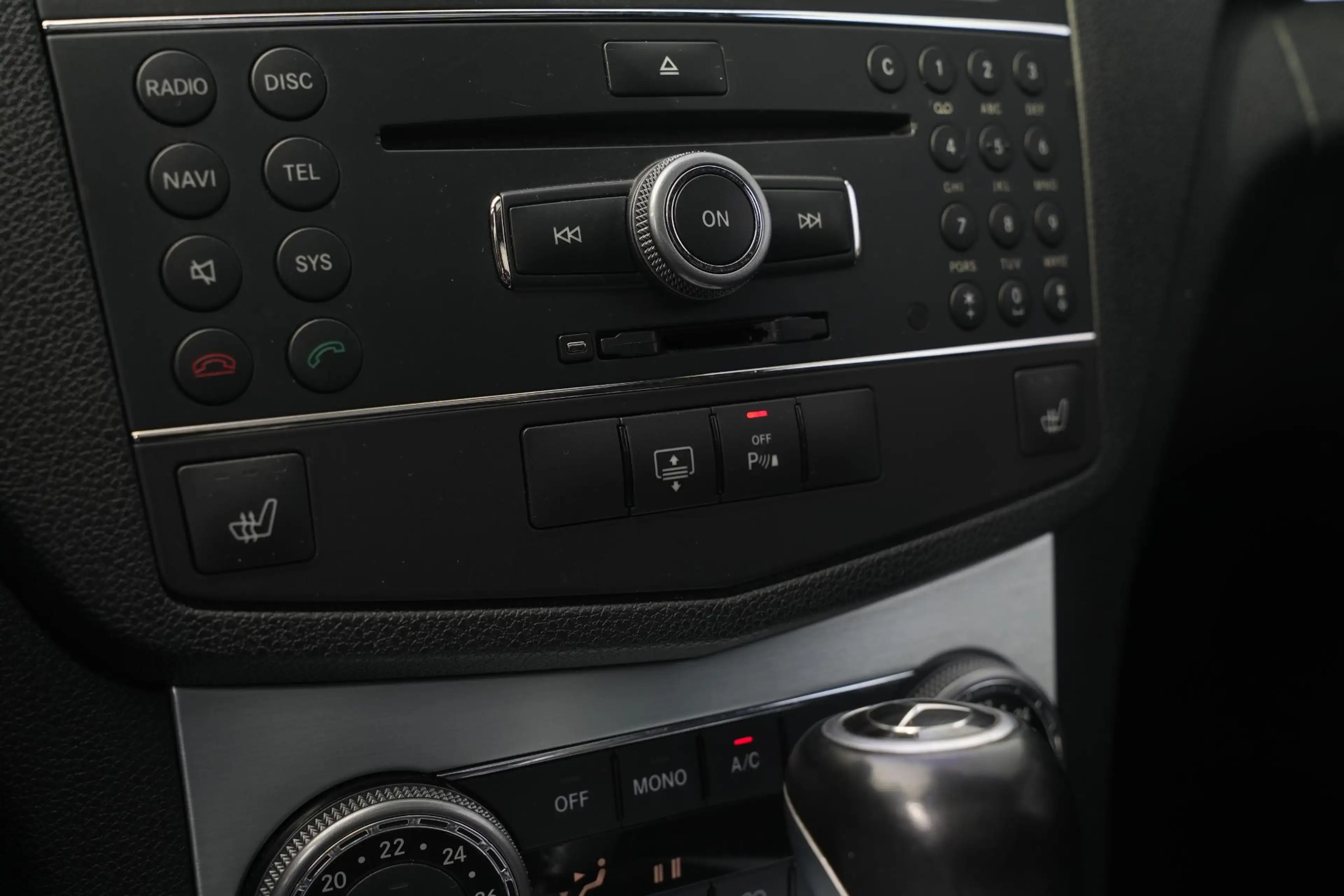 Mercedes-Benz C 350 Avantgarde Panoramadak Harman/Kardon Memory Leer N — photo 32