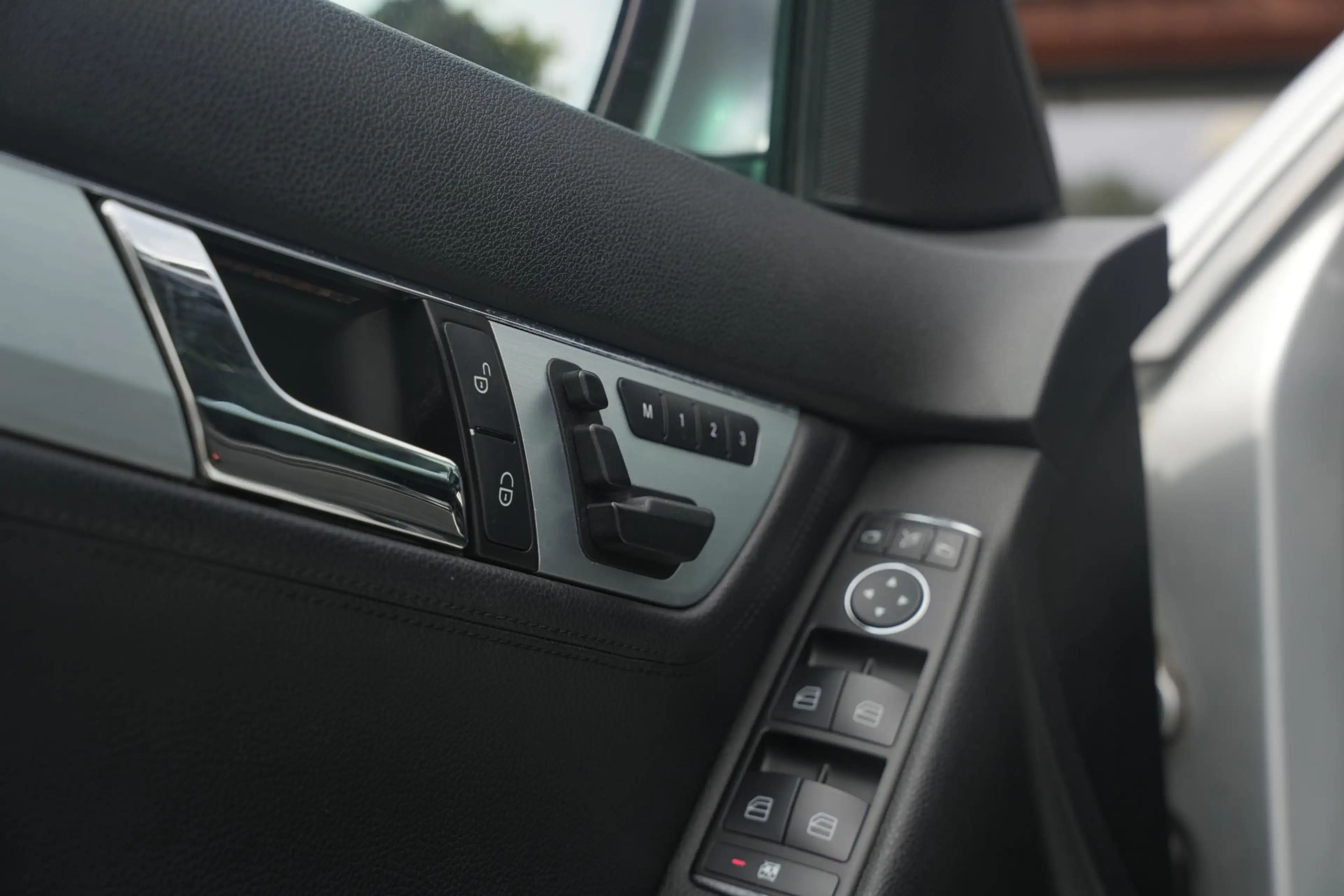 Mercedes-Benz C 350 Avantgarde Panoramadak Harman/Kardon Memory Leer N — photo 15