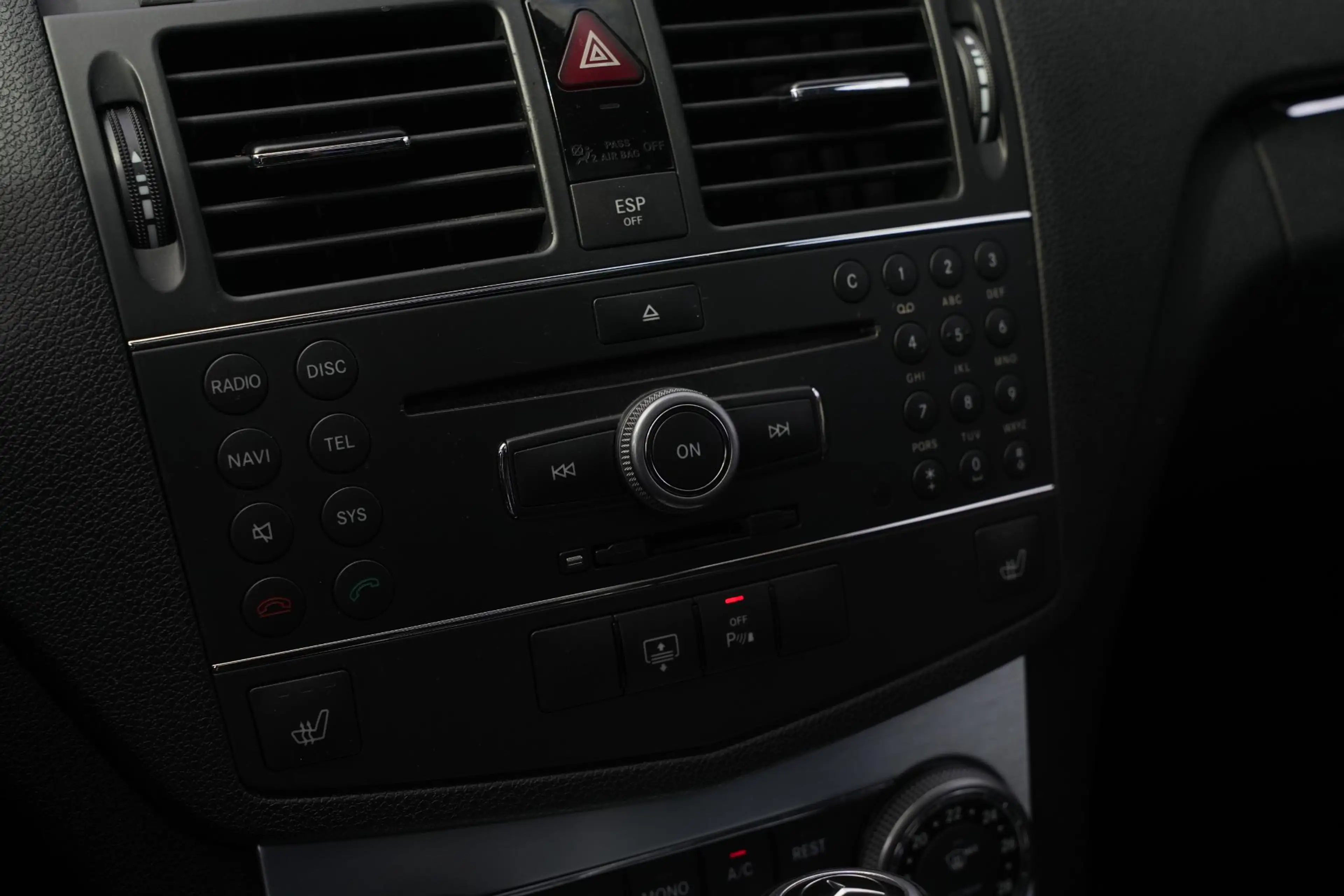 Mercedes-Benz C 350 Avantgarde Panoramadak Harman/Kardon Memory Leer N — photo 31