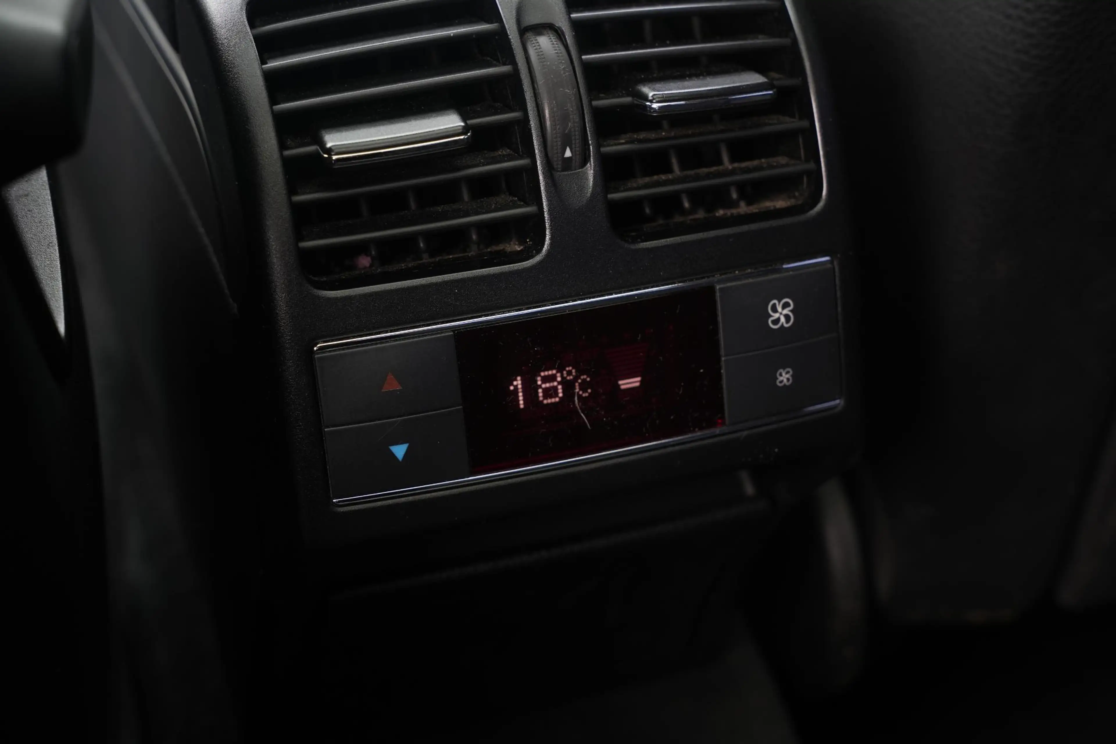 Mercedes-Benz C 350 Avantgarde Panoramadak Harman/Kardon Memory Leer N — photo 22