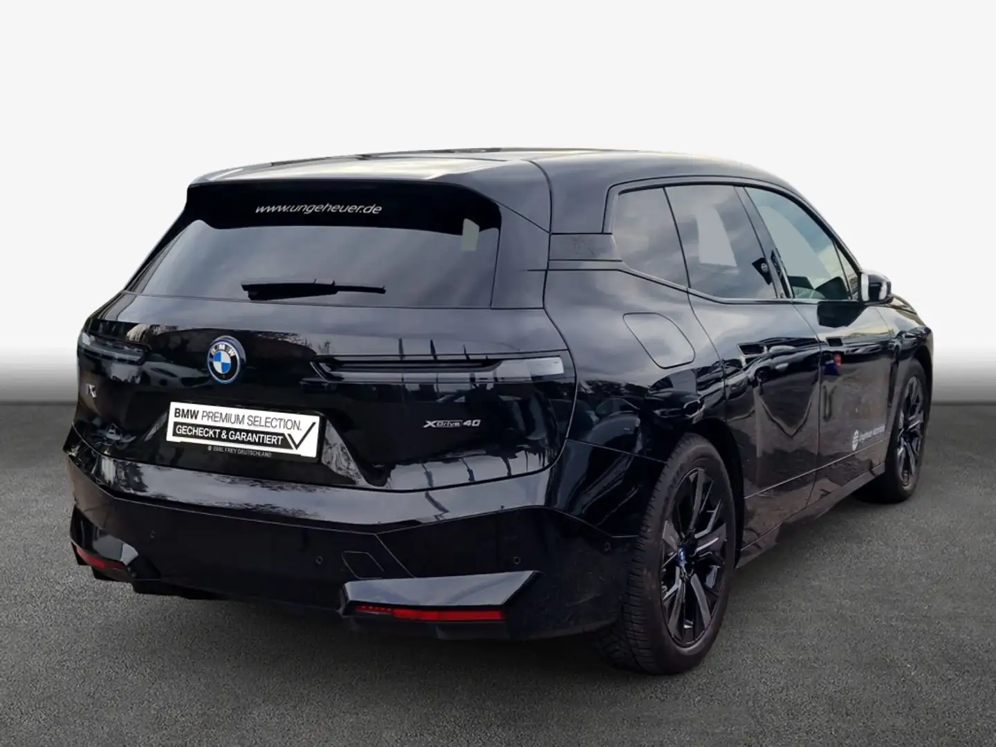 BMW iX xDrive40 *Pano*AHK*H/K* Noir - 2