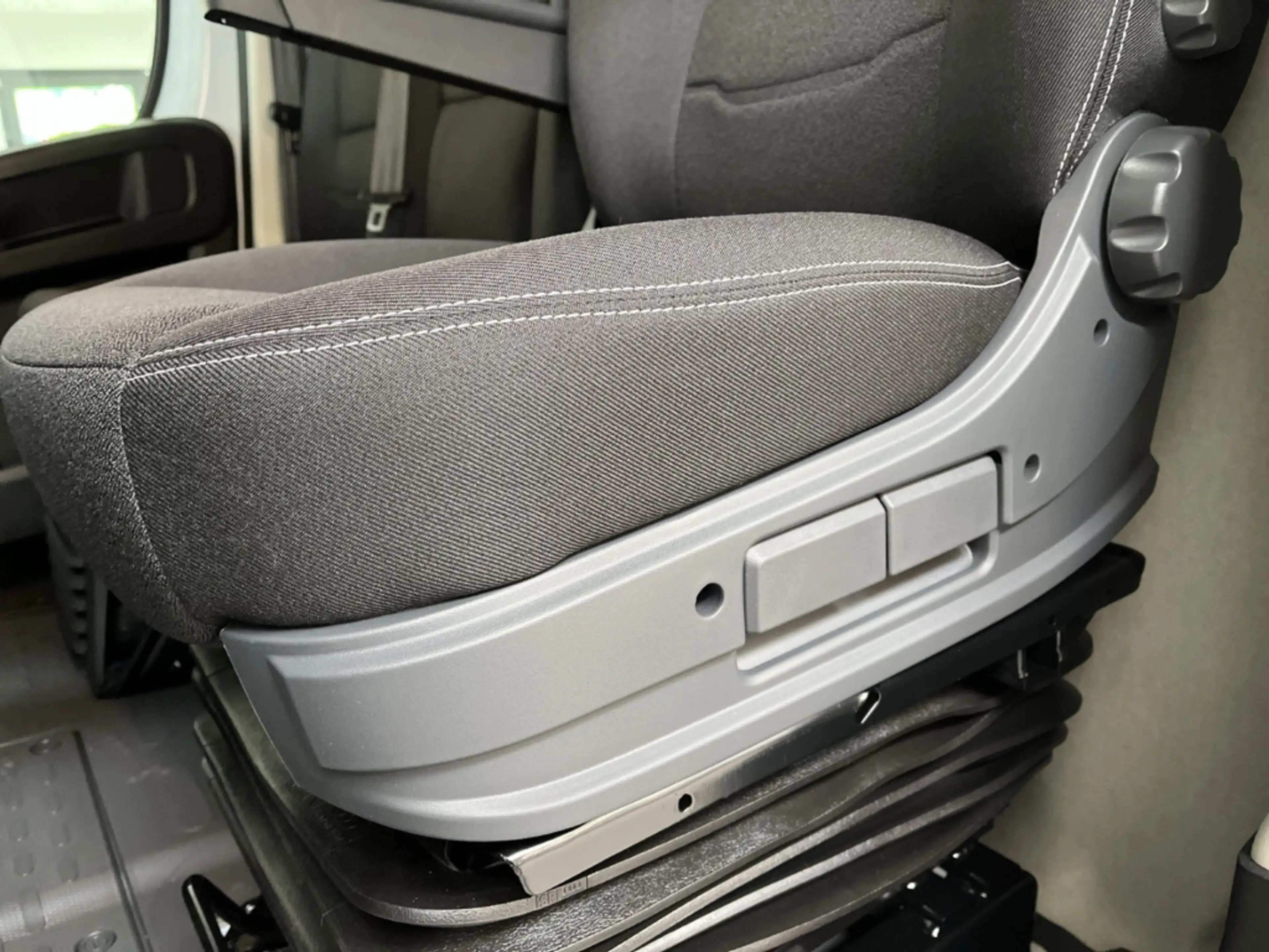 Citroen Jumper Kasten D180 L3H2 3.5t Schwingsitz 270°Kamera — photo 11