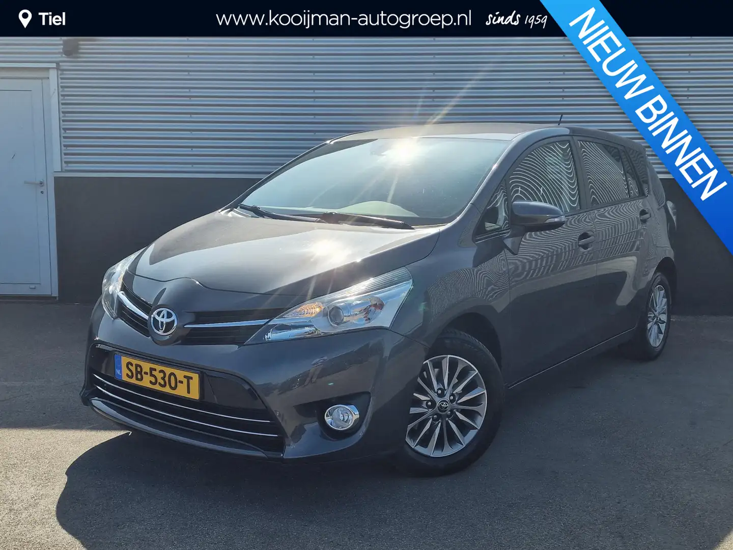 Toyota Verso 1.6 VVT-i Dynamic 7 Pers. Trekhaak, Navigatie, Cli Gris - 1