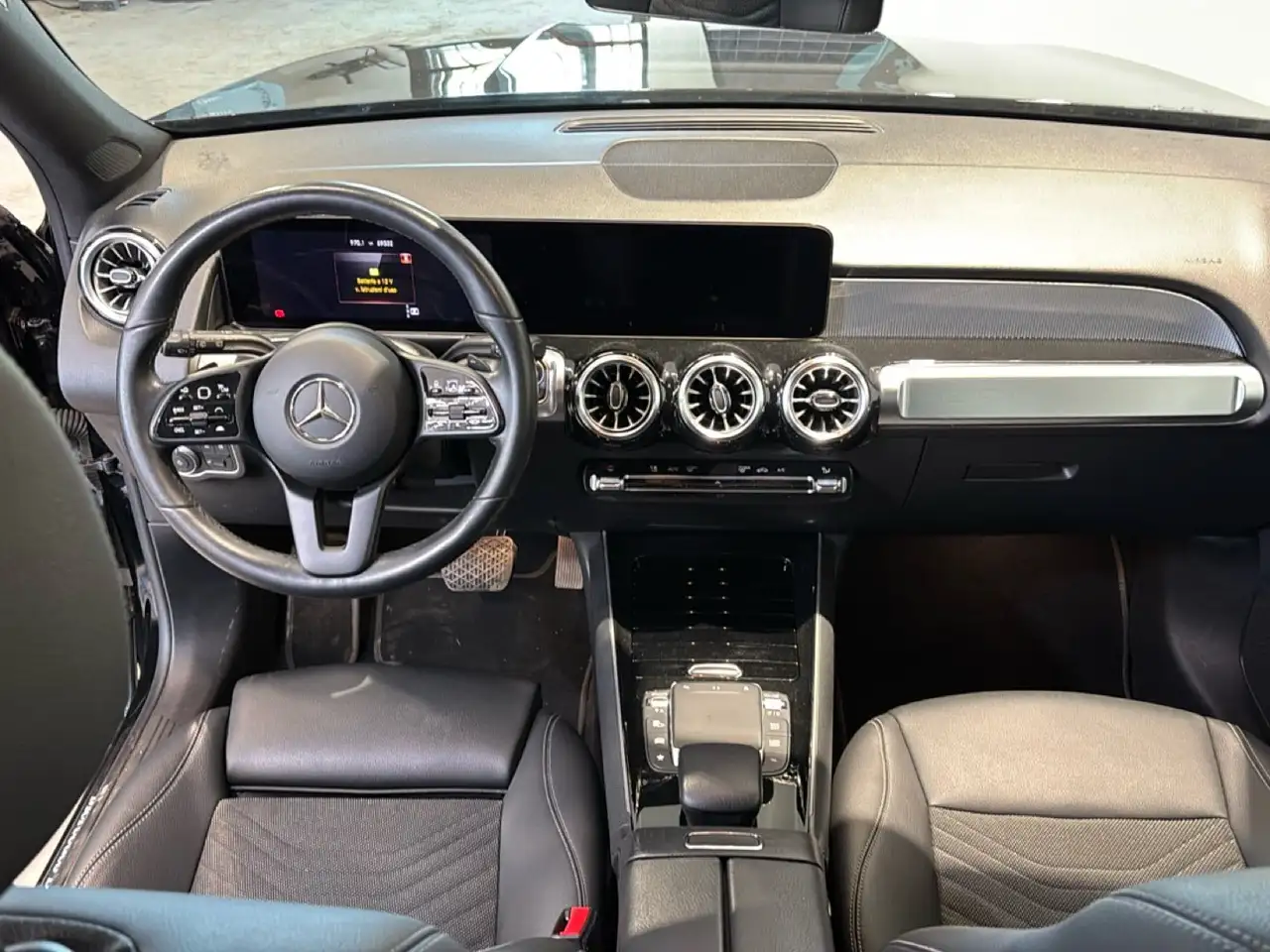 Mercedes-Benz GLB 200 GLB 200 d Automatic 4MATIC 7 POSTI 9