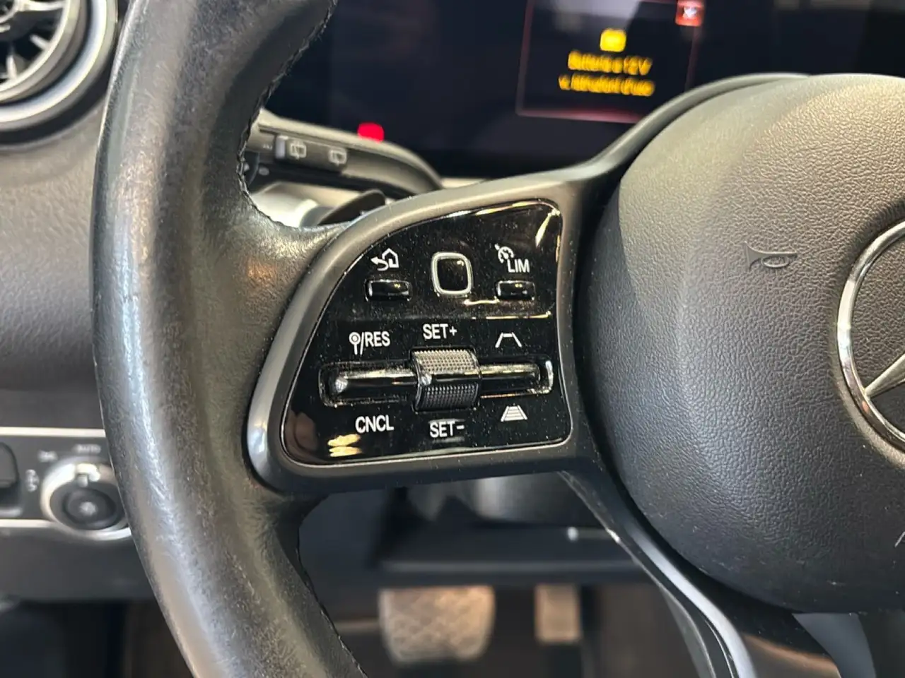 Mercedes-Benz GLB 200 GLB 200 d Automatic 4MATIC 7 POSTI 19