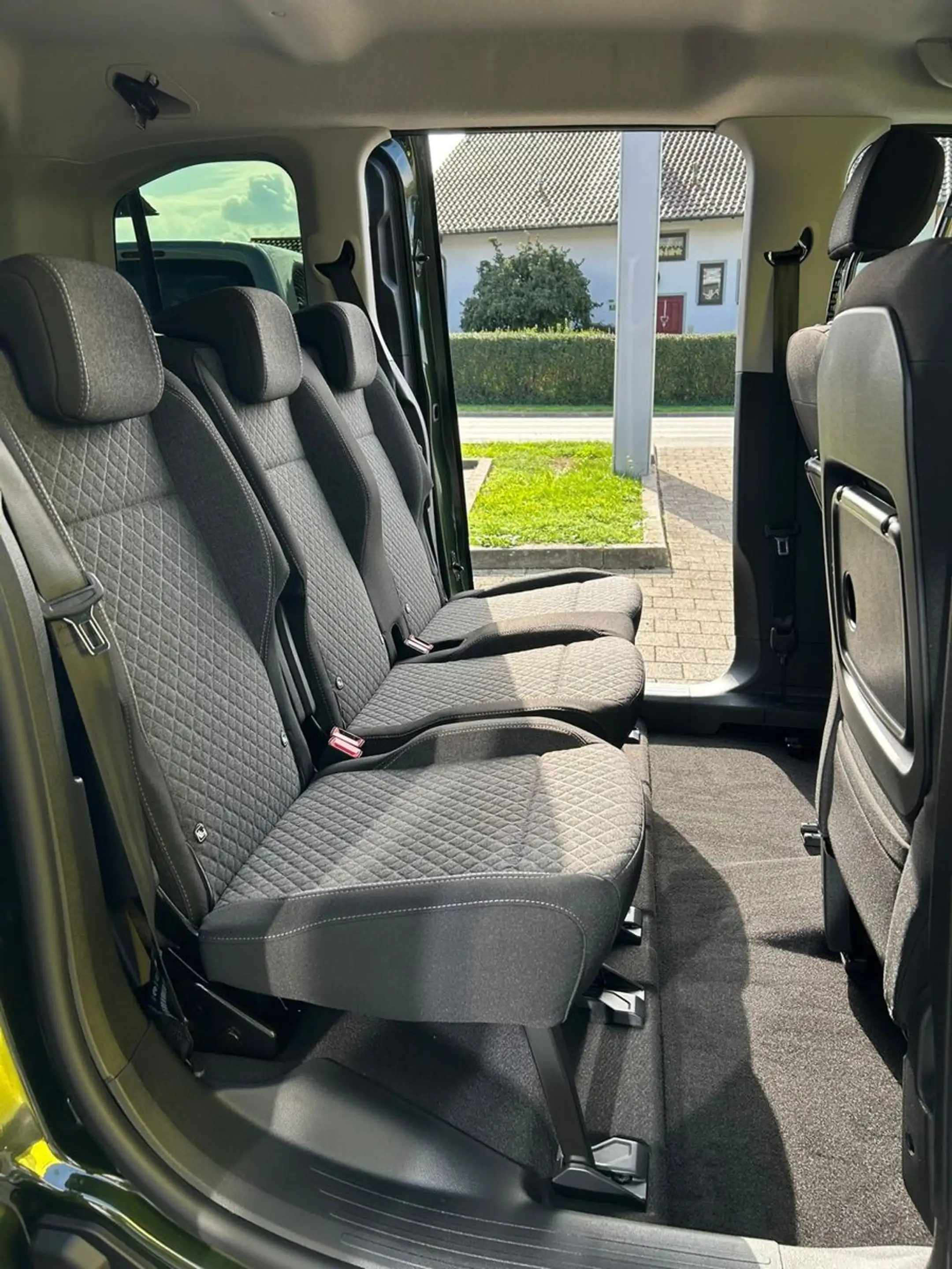 Opel Combo Life 1.5 Edition **Winterpaket*Alu16''** — photo 14
