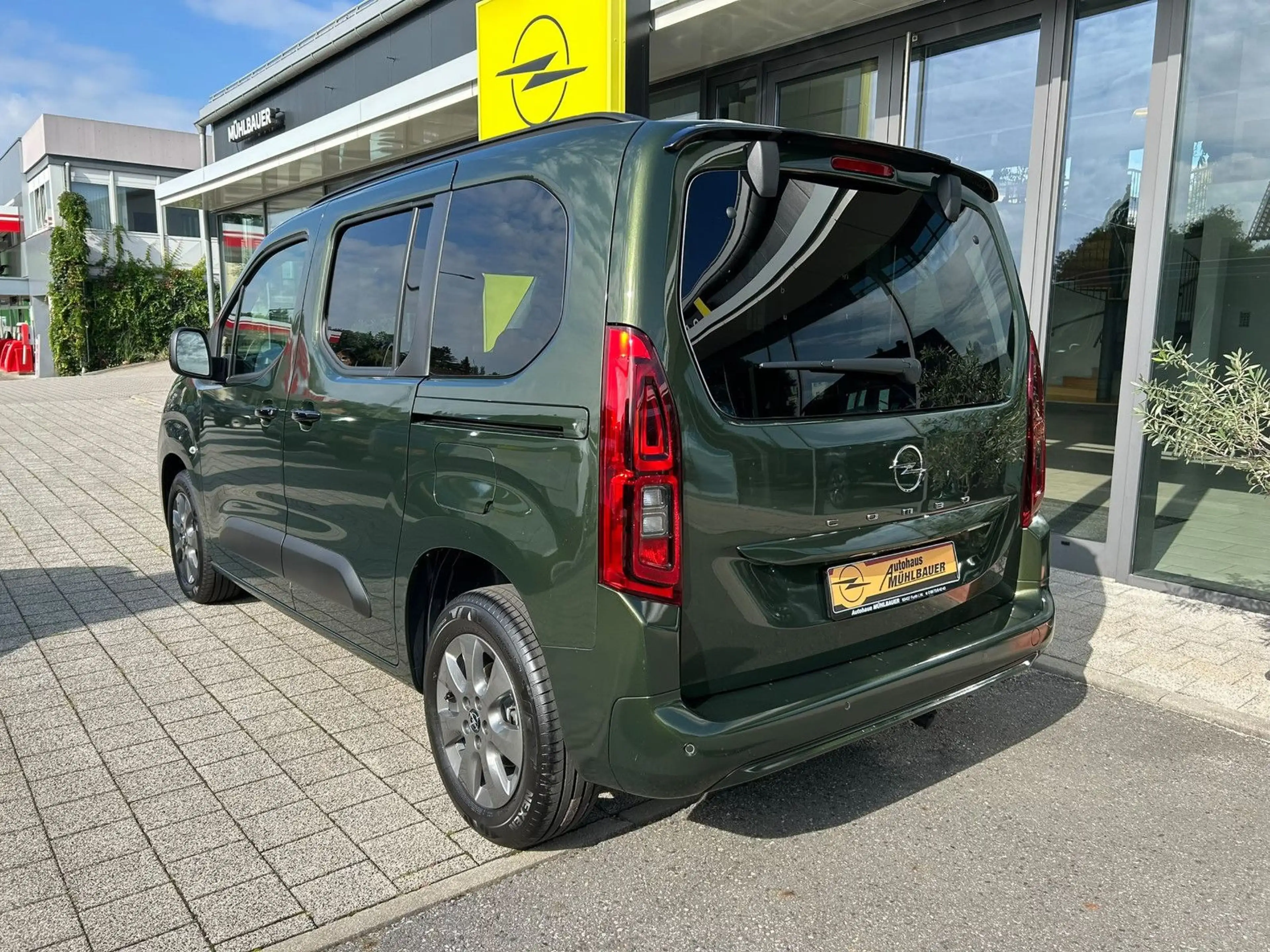 Opel Combo Life 1.5 Edition **Winterpaket*Alu16''** — photo 4