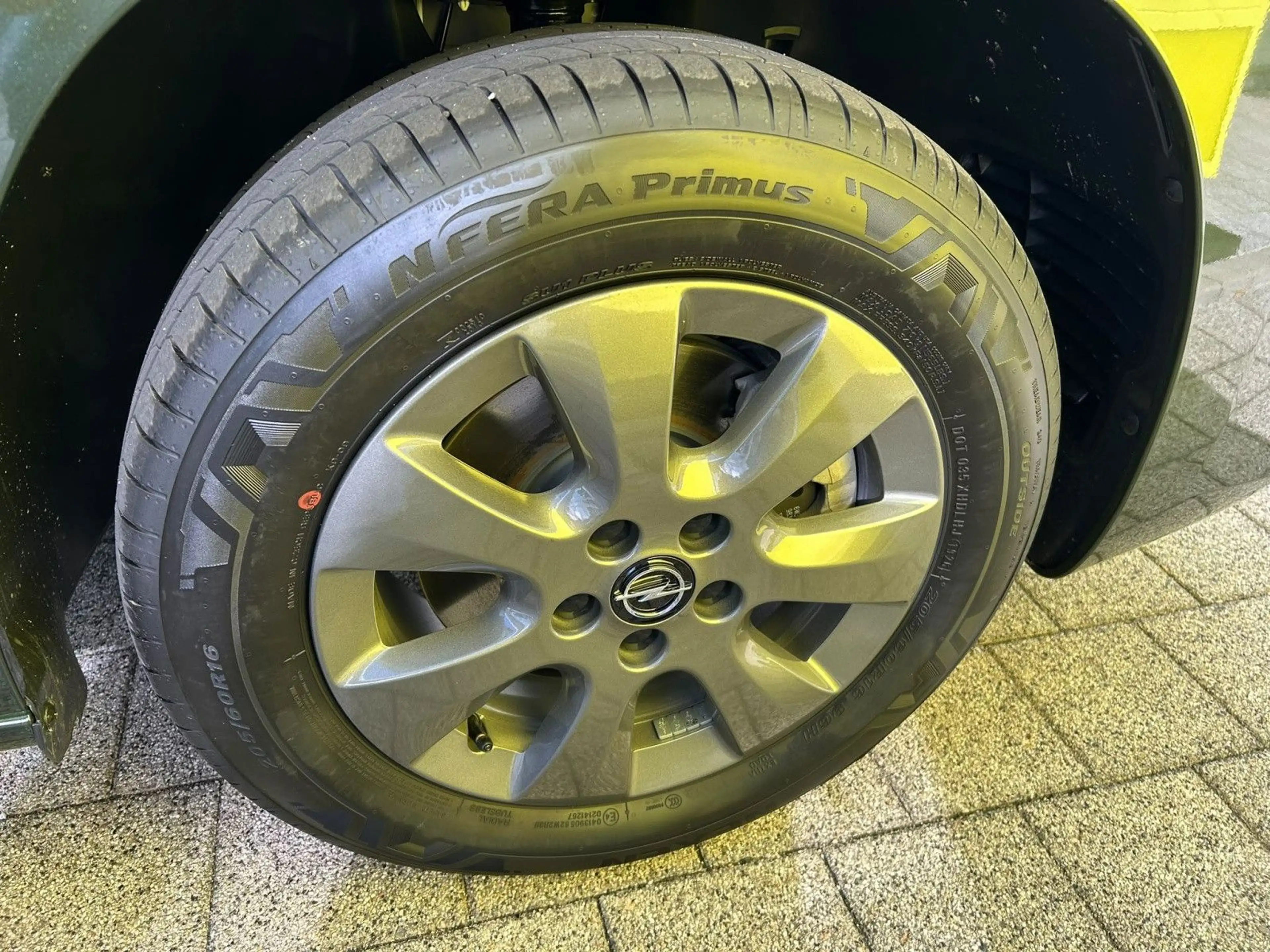 Opel Combo Life 1.5 Edition **Winterpaket*Alu16''** — photo 7
