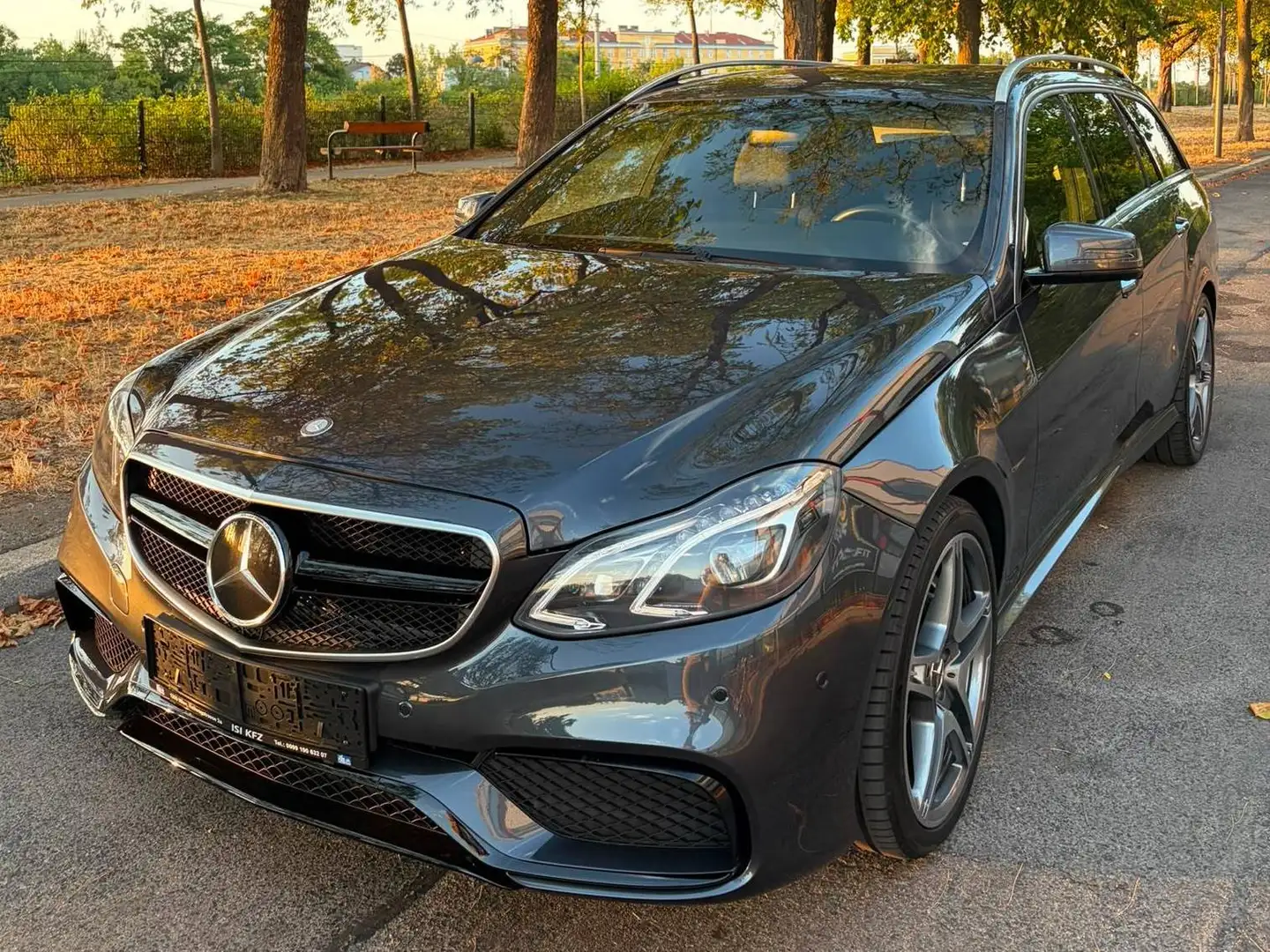 Mercedes-Benz E 63 AMG E 63 T AMG Aut. AMG Grau - 1