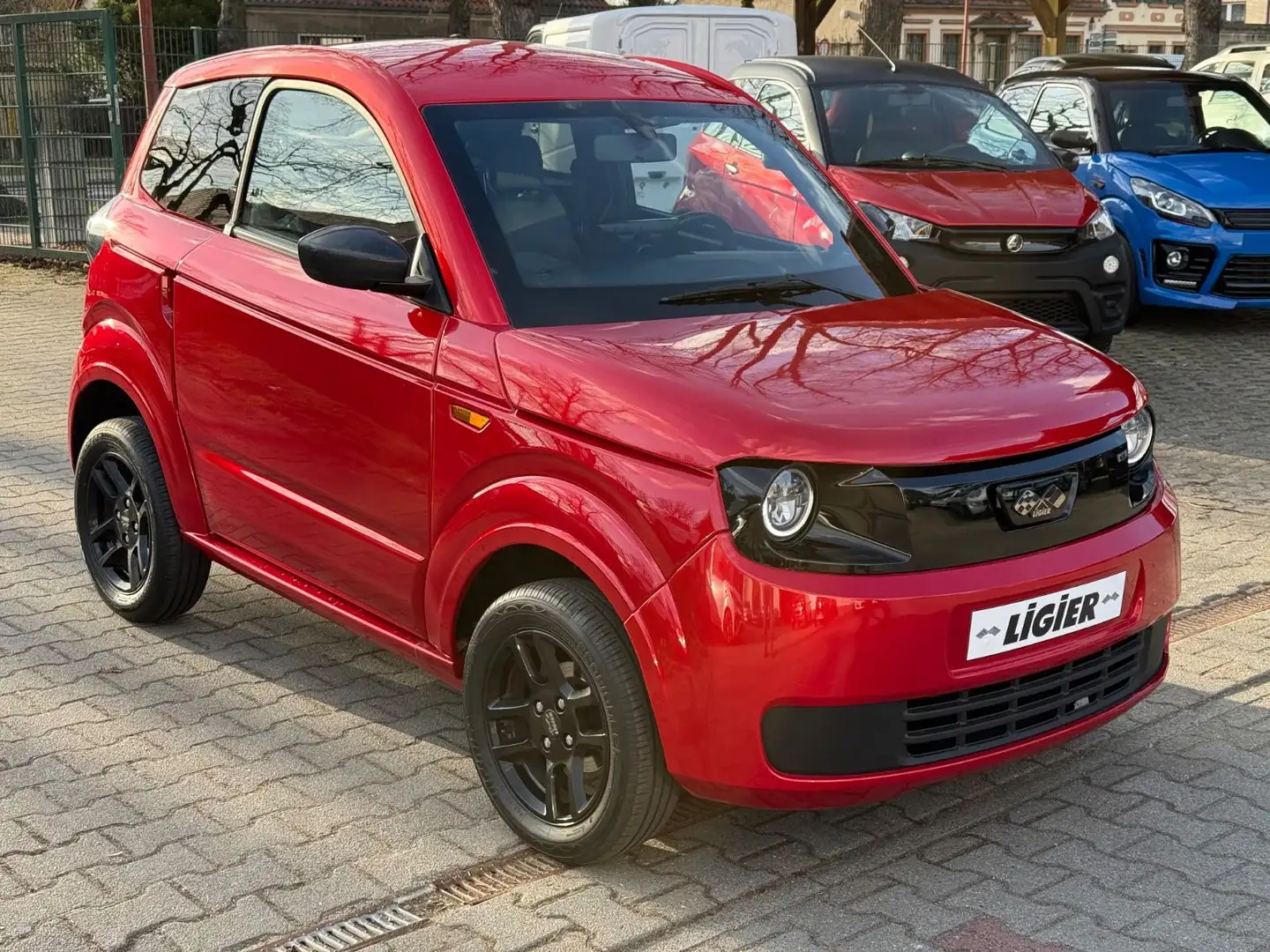 Ligier Myli Mopedauto L6e 45 KM/H Rot - 1