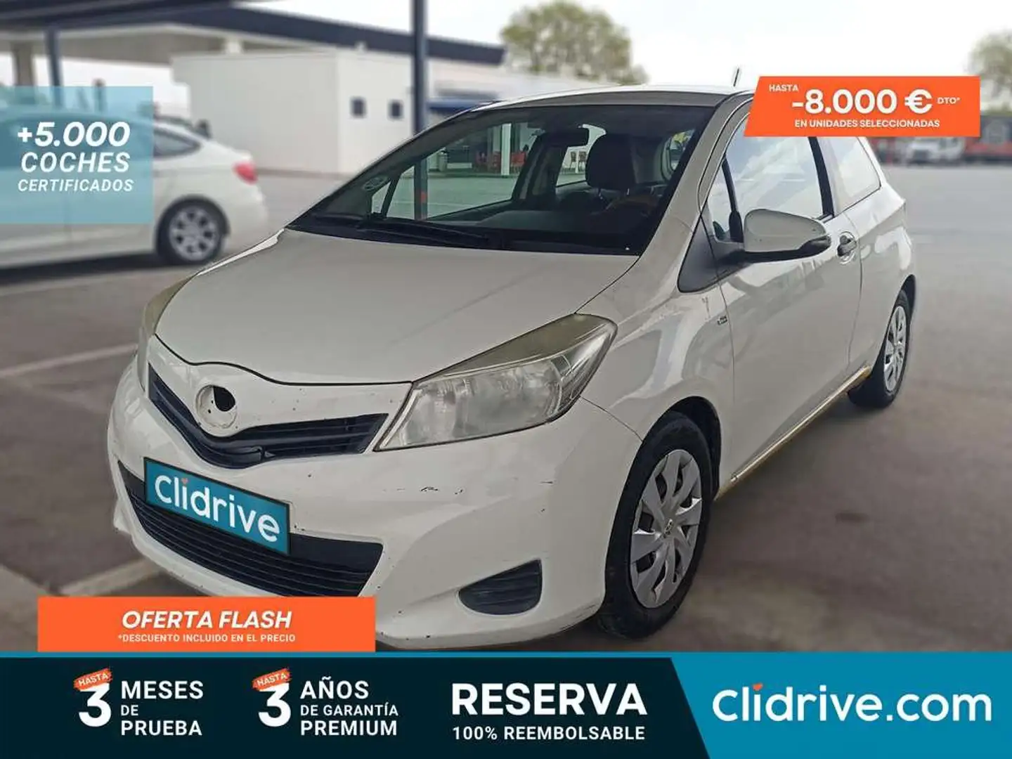 Toyota Yaris 90D Active Blanco - 1