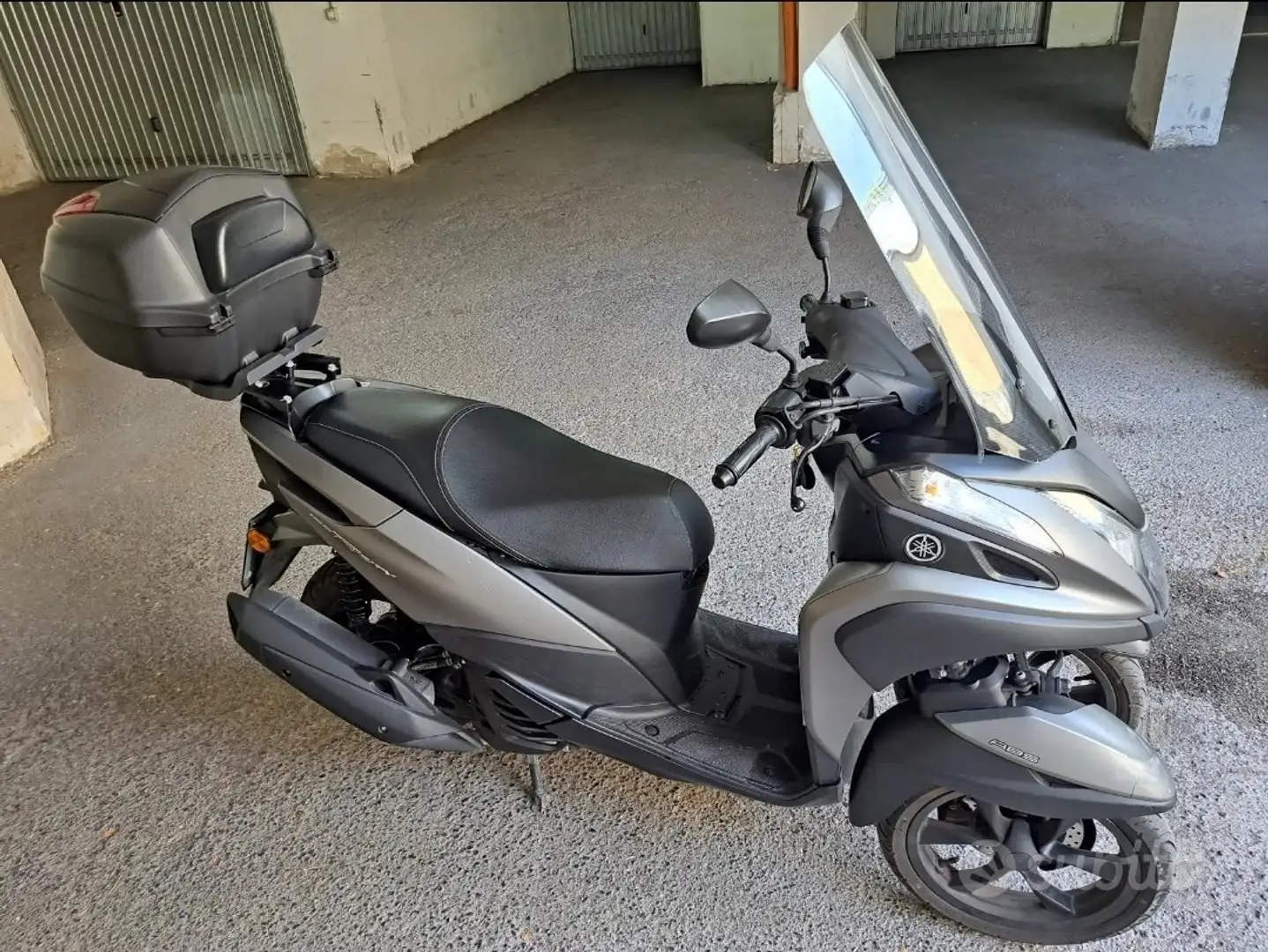 Yamaha TriCity Grigio - 2